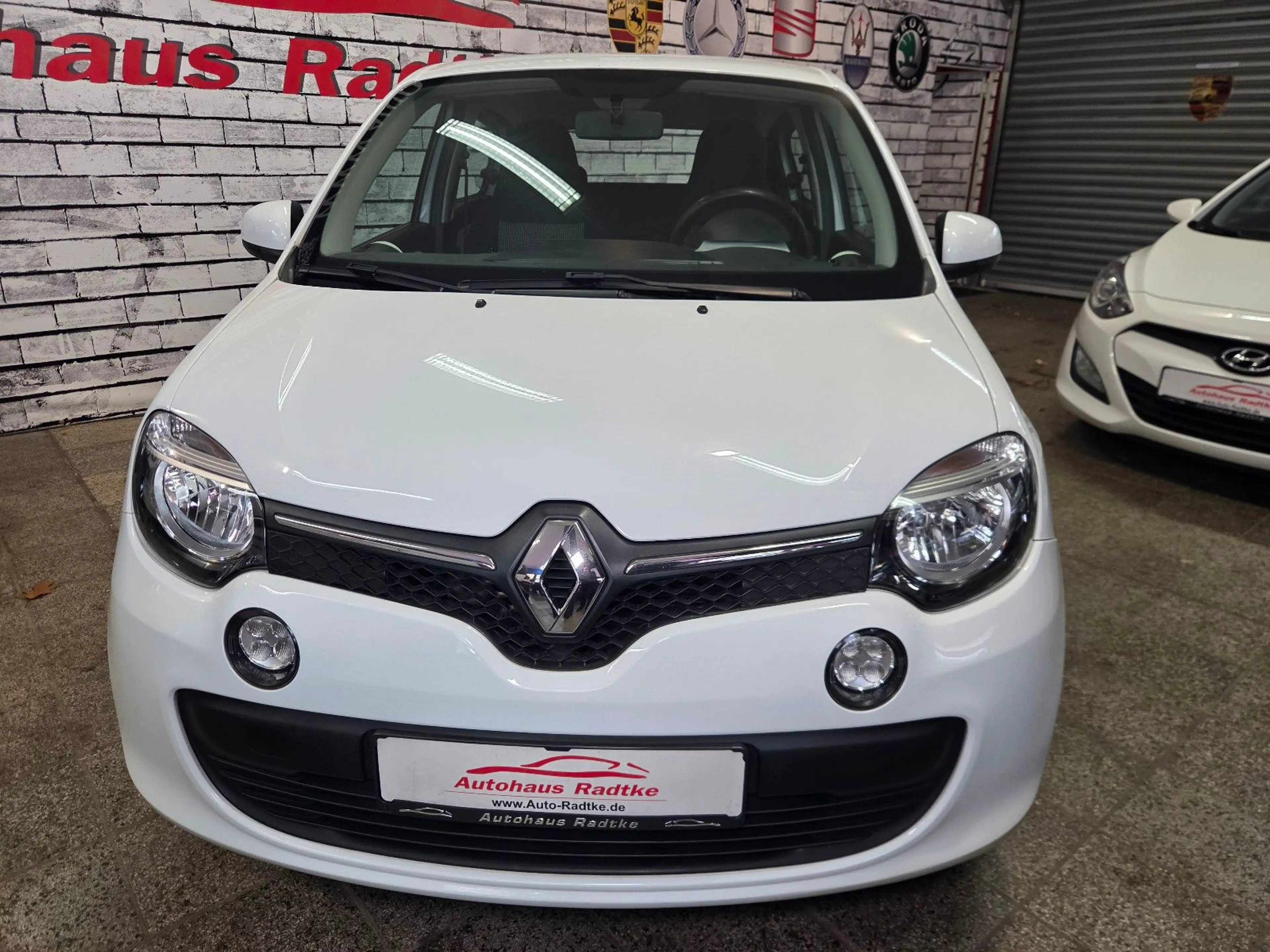 Renault Twingo Life *Tüv & Service NEU* — photo 17