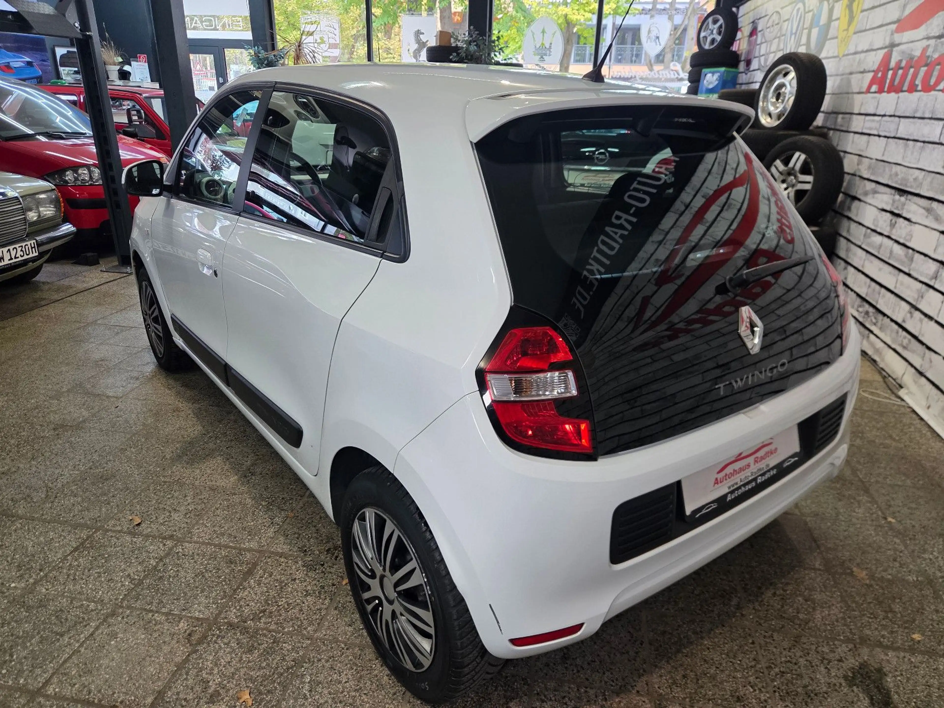 Renault Twingo Life *Tüv & Service NEU* — photo 5