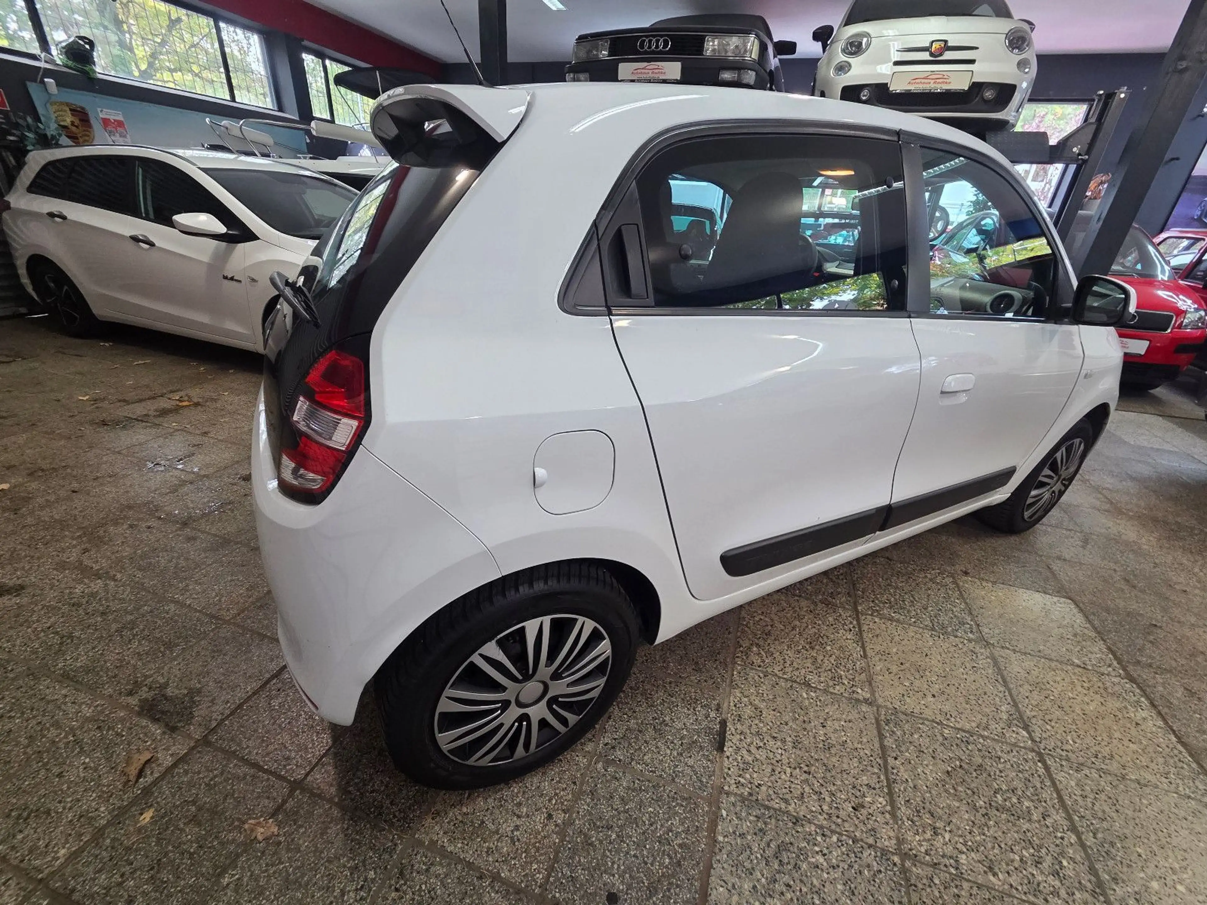 Renault Twingo Life *Tüv & Service NEU* — photo 4