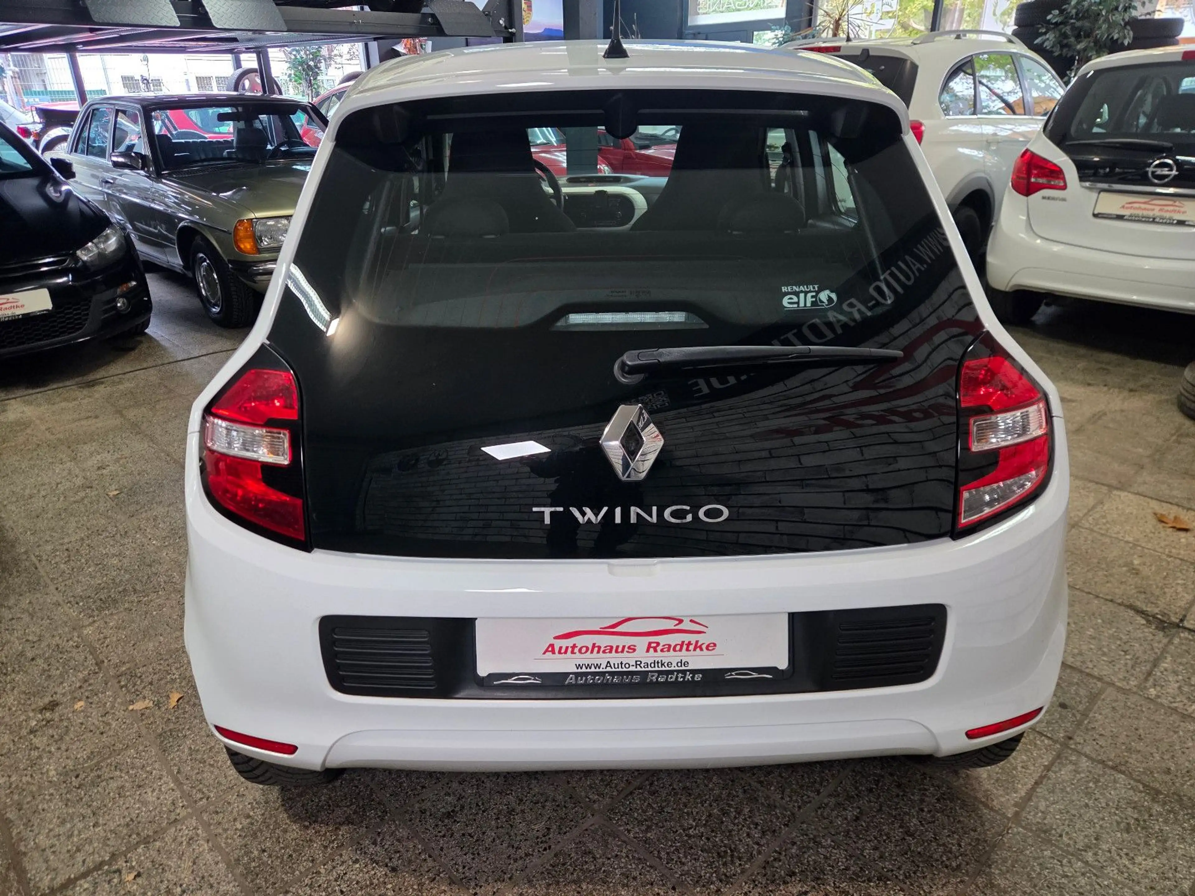 Renault Twingo Life *Tüv & Service NEU* — photo 16