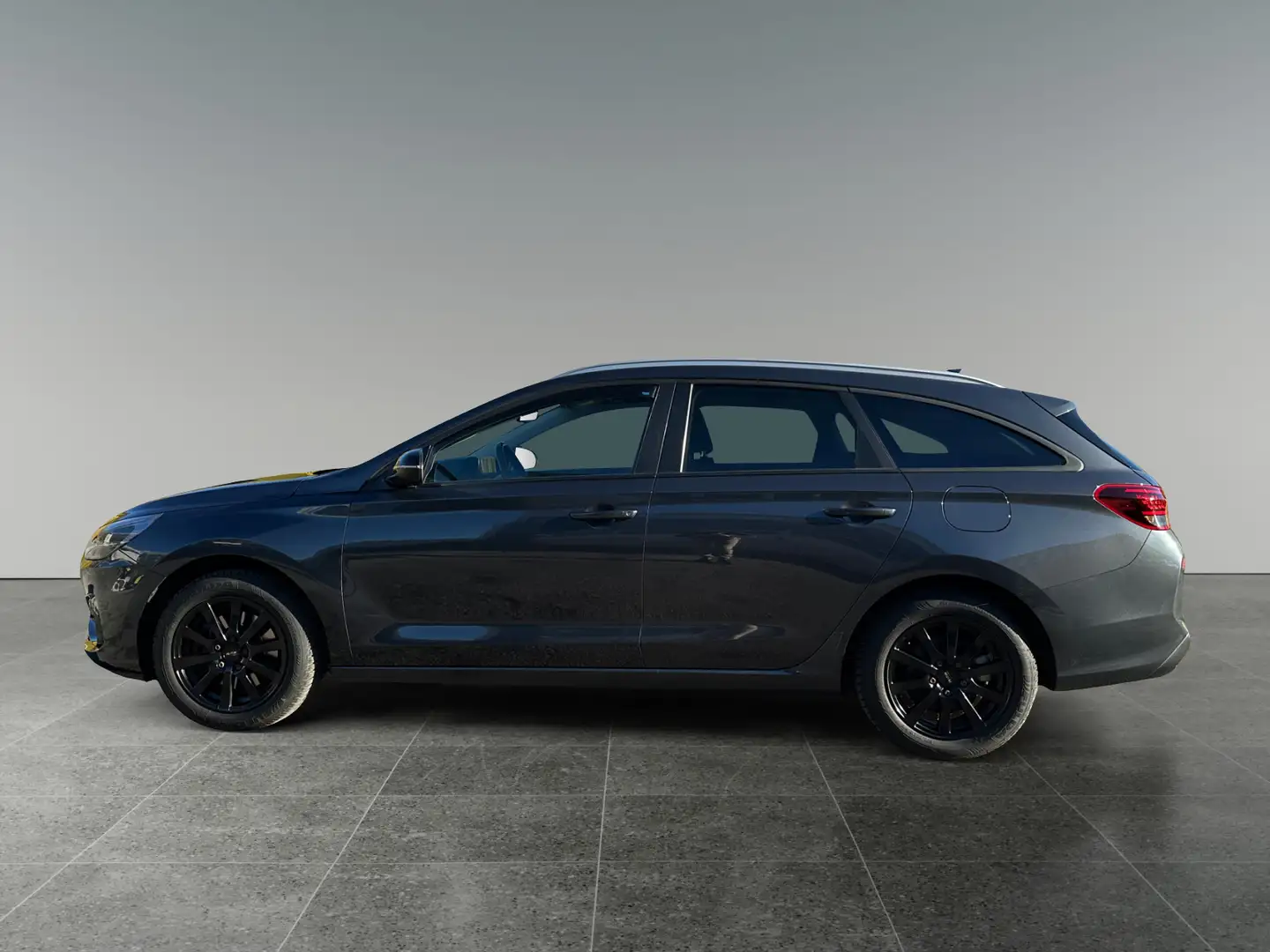 Hyundai i30 CW 1,6 CRDi Trend Line DCT Aut. Grau - 2