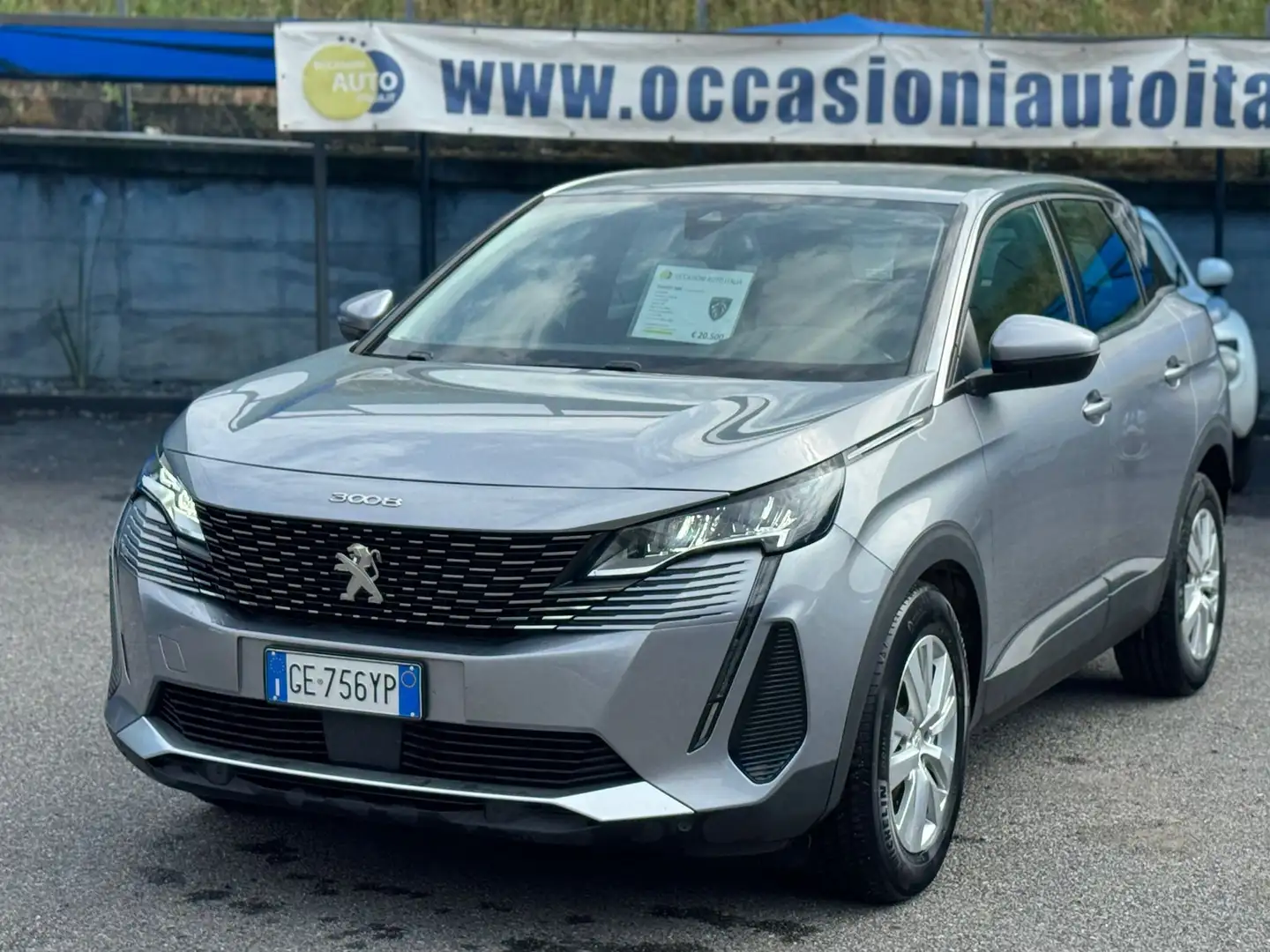 Peugeot 3008 1.5 bluehdi Active Pack s Grigio - 1