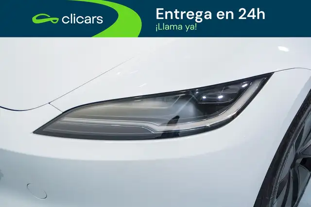 Tesla Model 3 view 10