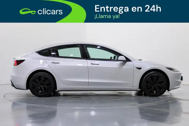 Tesla Model 3 view 7
