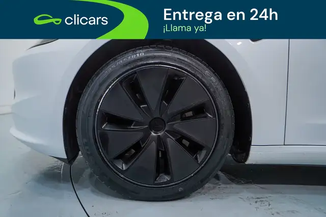 Tesla Model 3 view 11