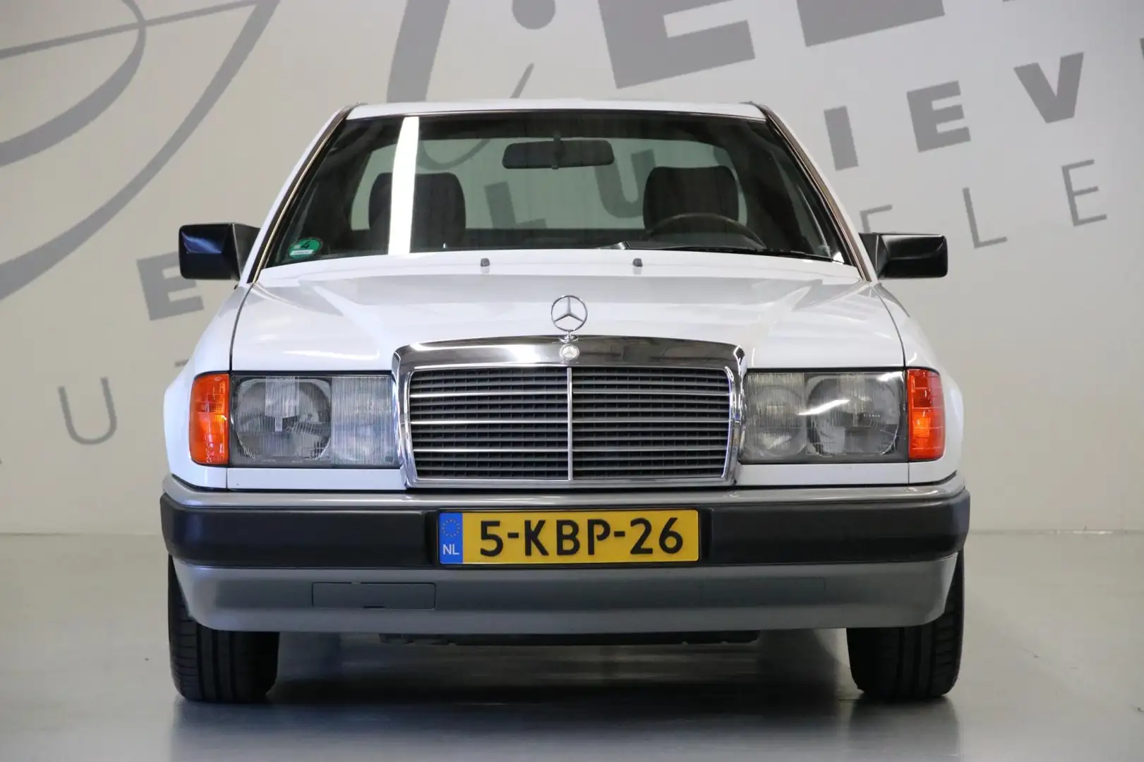 Mercedes-Benz CE 200 200-500 (W124) 230 Schuifdak/ Airco/ Stoelverwarmi Blanc - 2