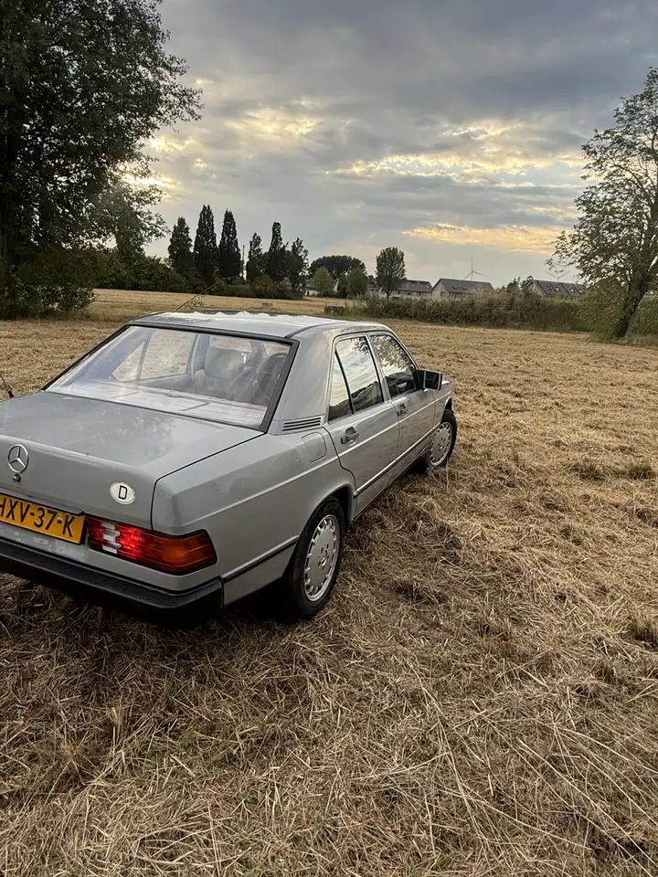 Mercedes-Benz 190 D, foto 8