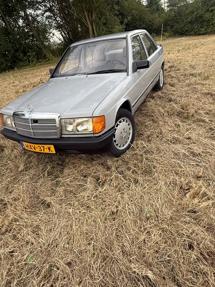 Mercedes-Benz 190 D, foto 9