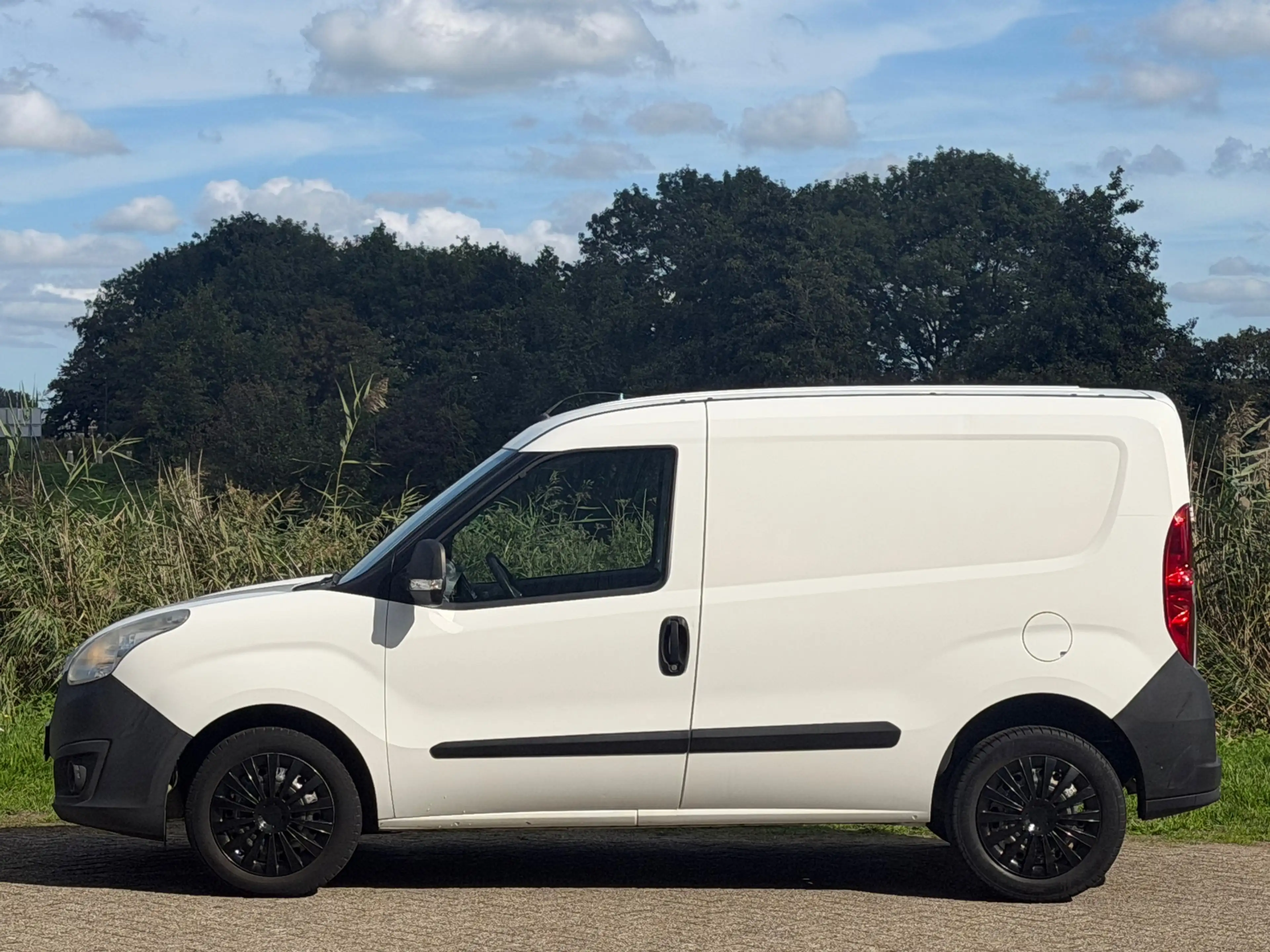 Opel Combo 1.4 L1H1 ECOFLEX-POLAR WHITE-NAV/AIRCO/PRAKTISCH & — photo 7