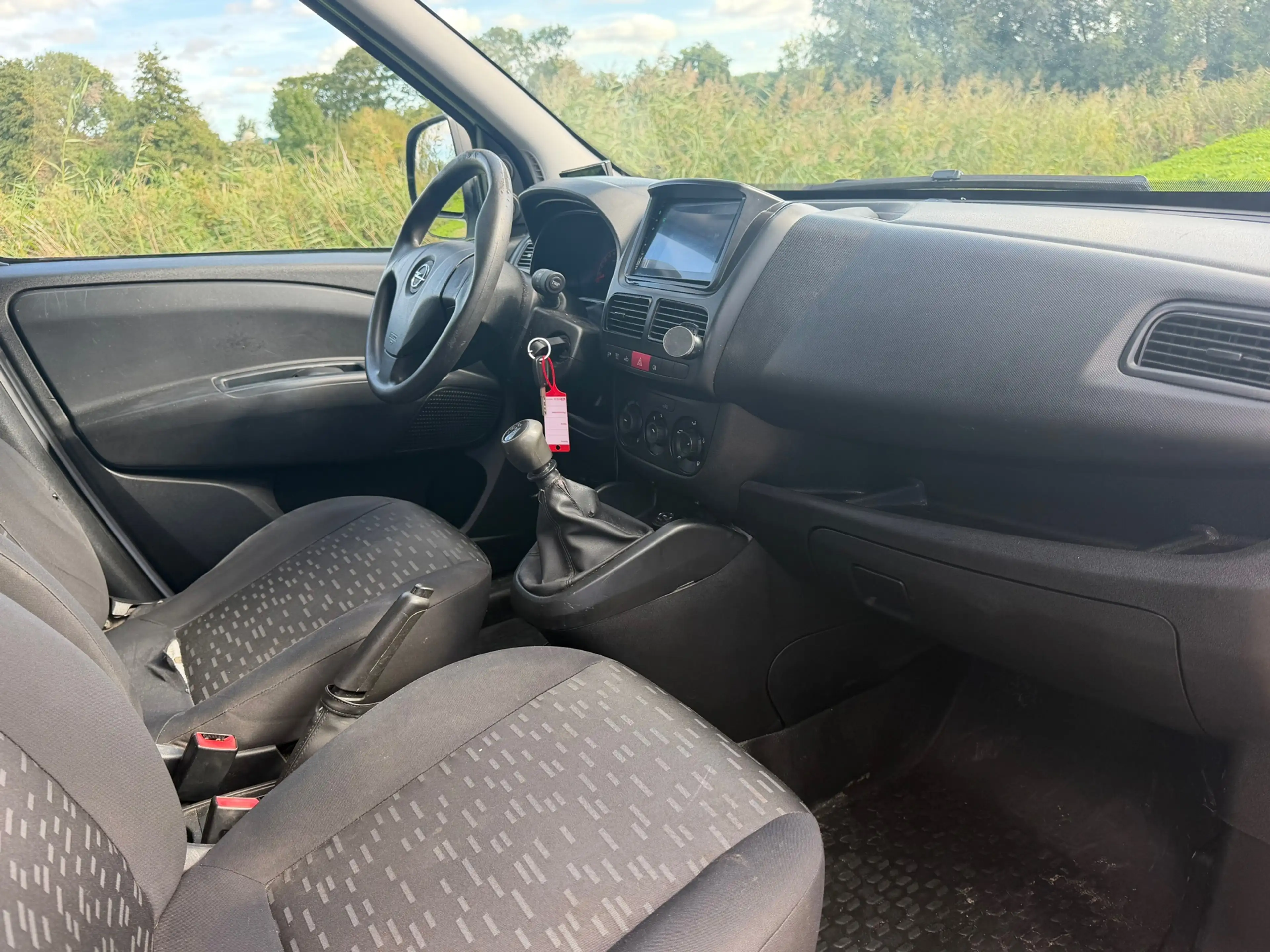 Opel Combo 1.4 L1H1 ECOFLEX-POLAR WHITE-NAV/AIRCO/PRAKTISCH & — photo 9