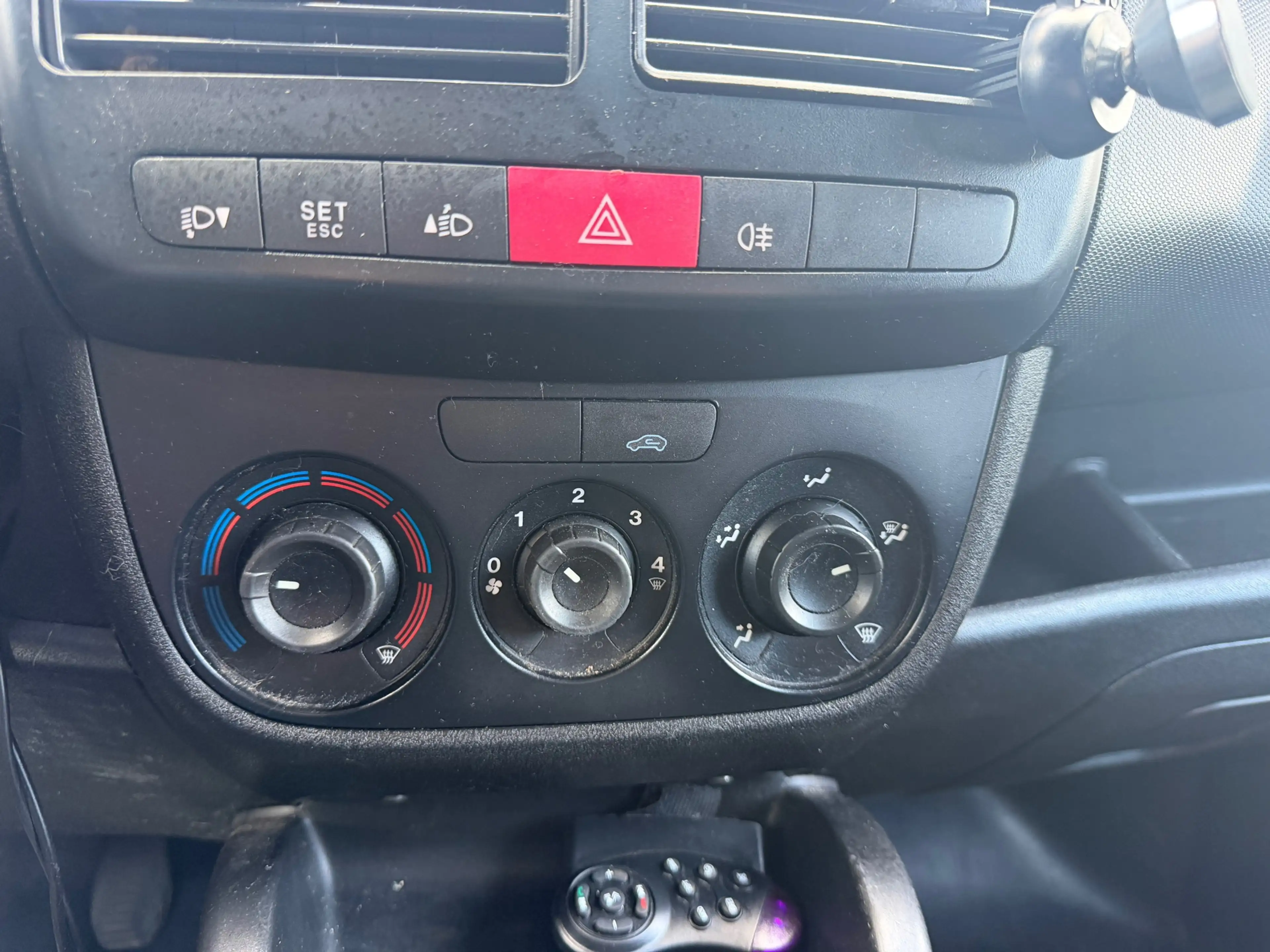 Opel Combo 1.4 L1H1 ECOFLEX-POLAR WHITE-NAV/AIRCO/PRAKTISCH & — photo 18