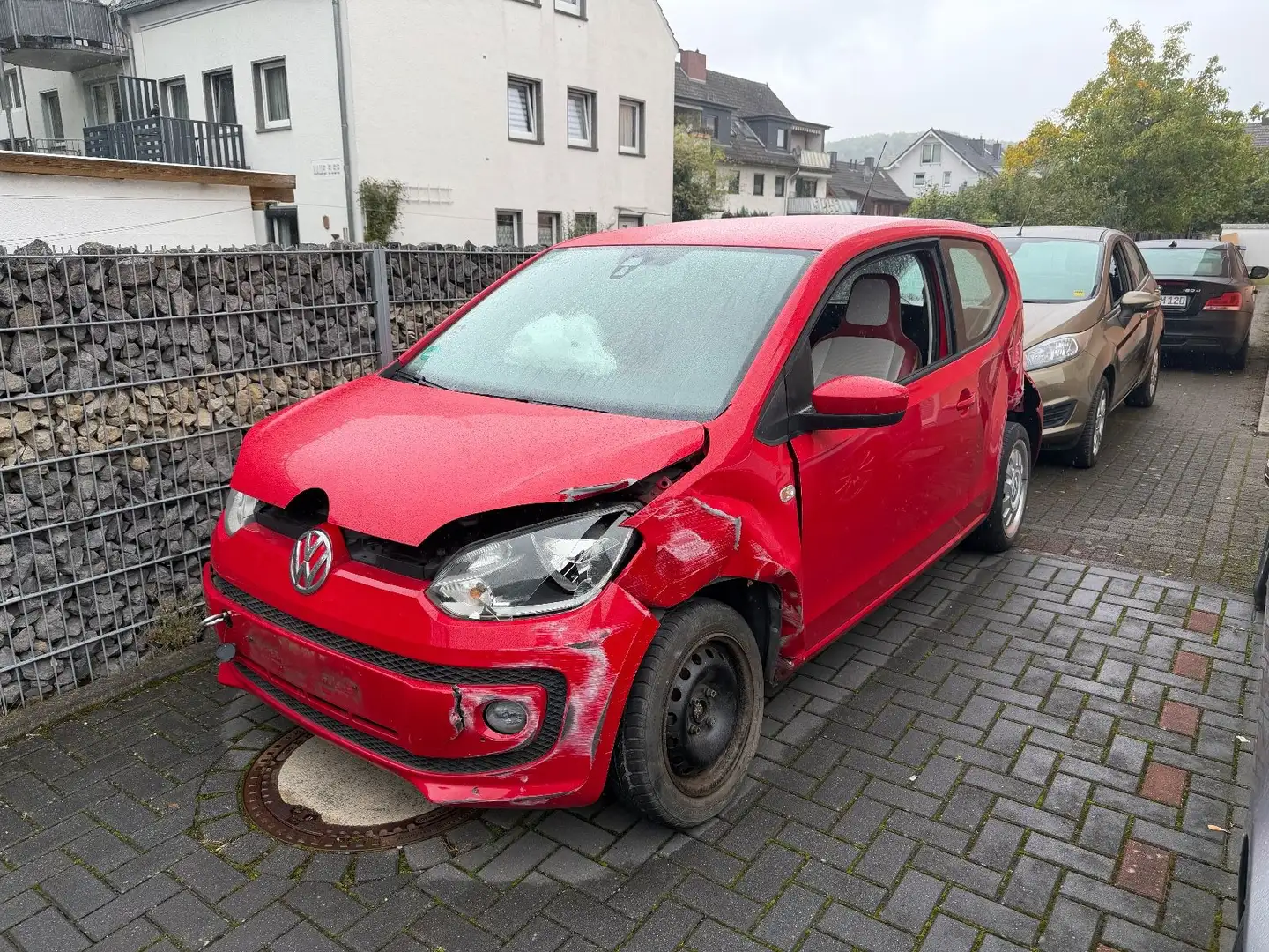 Volkswagen up! high up!*KLIMA*MOTOR+GETRIEBE OK* Rot - 1