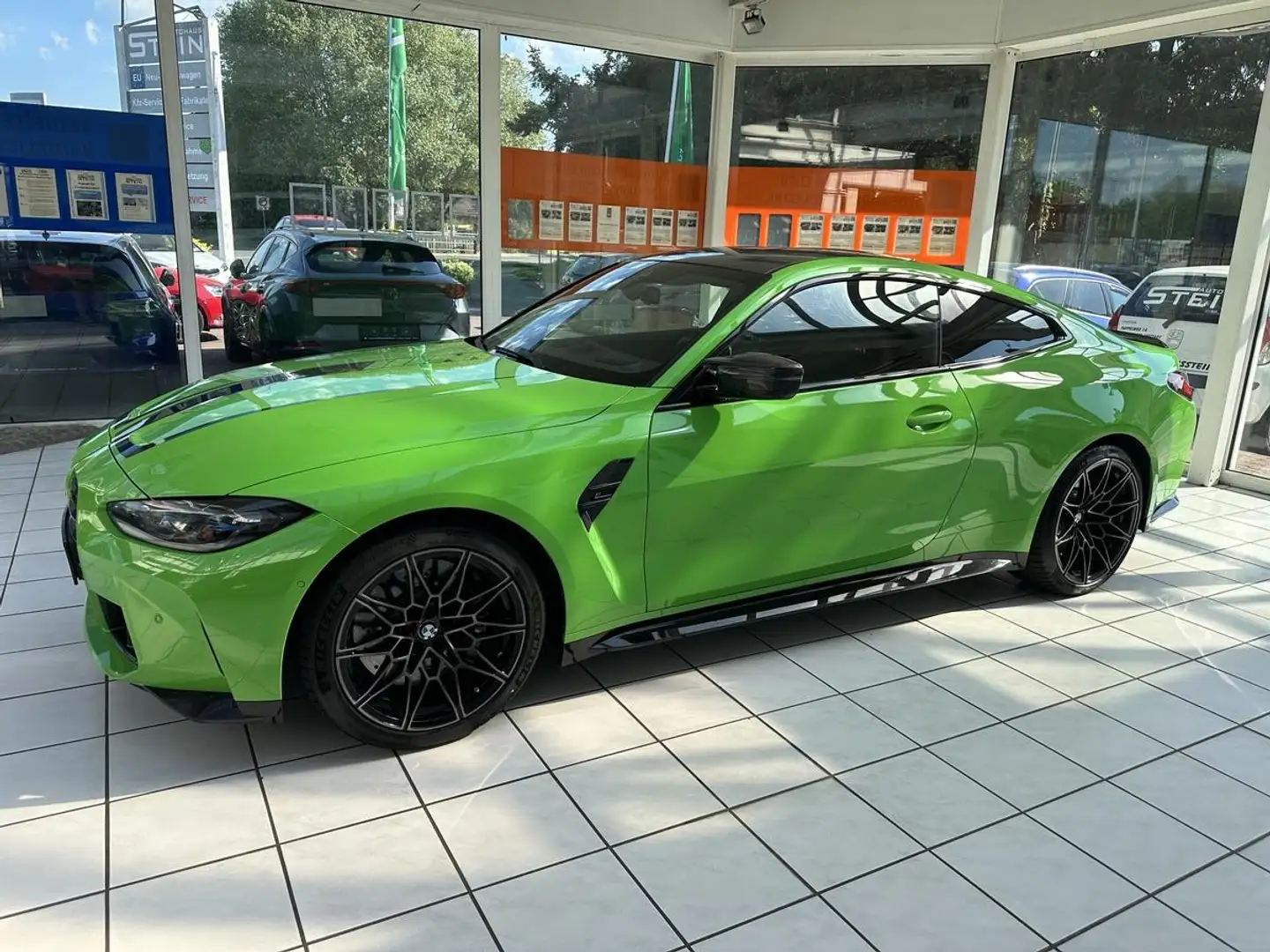 BMW M4 Competition - 2