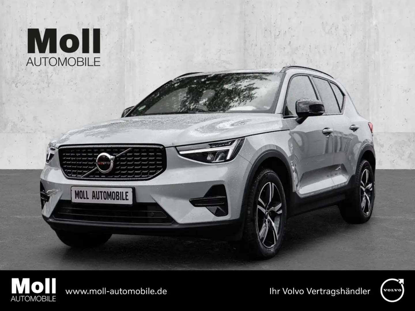 Volvo XC40 Plus Dark 2WD B3 EU6d digitales Cockpit Memory Sit Grau - 1