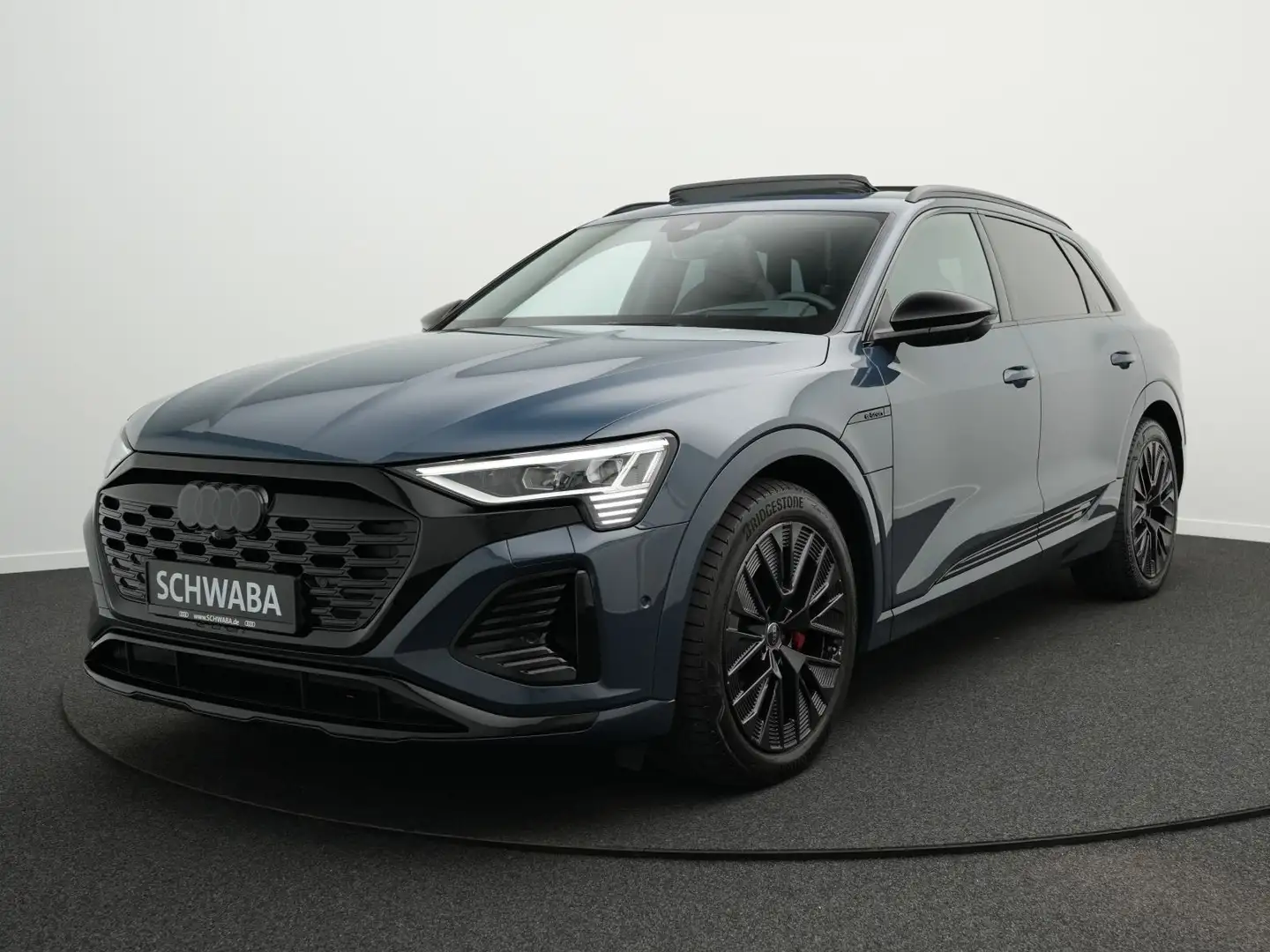 Audi Q8 e-tron 50 qu. 2x S line *MATRIX*PANO*B&O*HdUp Albastru - 2