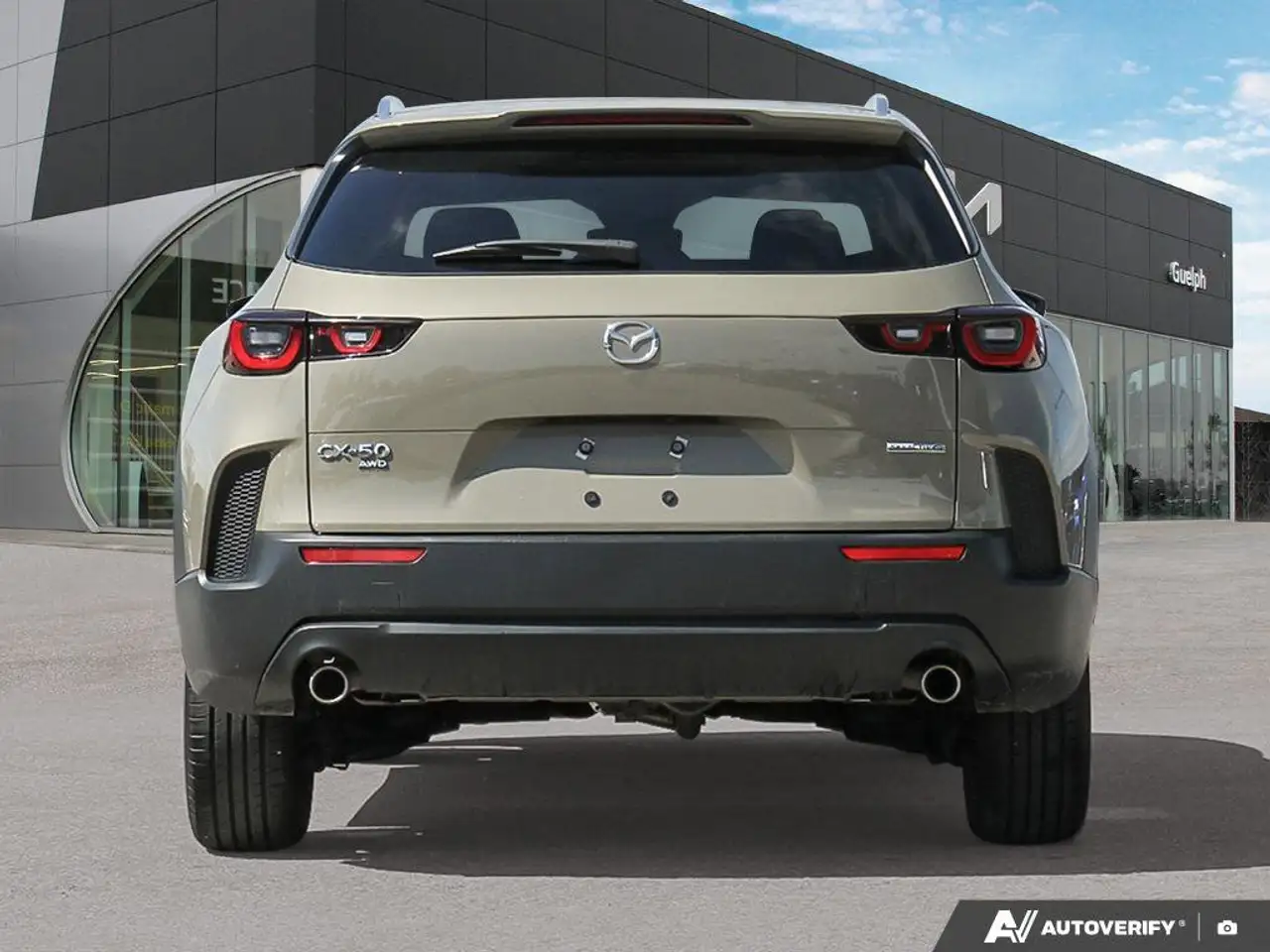 Mazda CX-50 снимка Mazda CX-50
