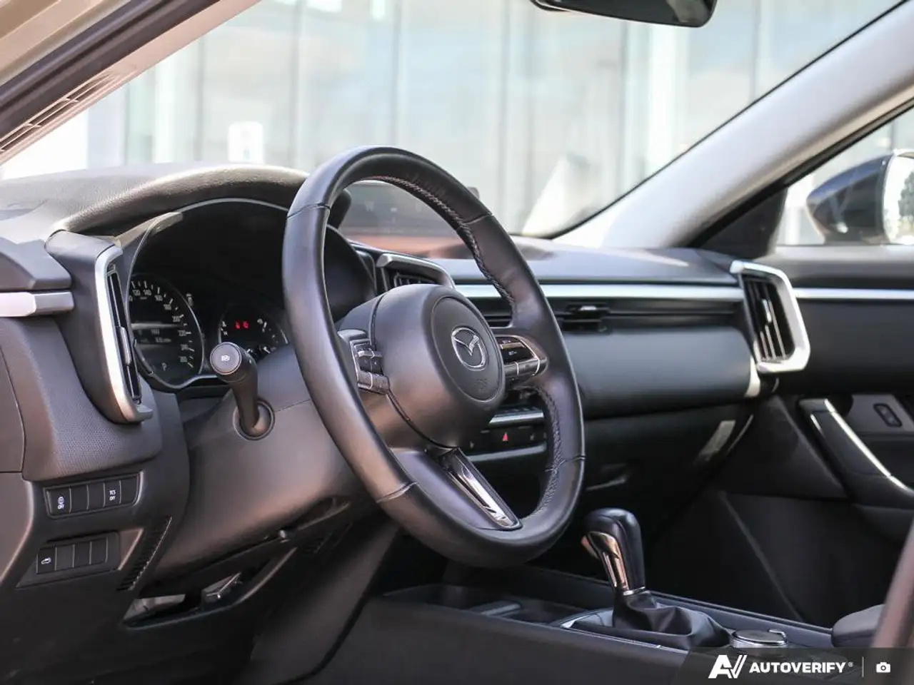 Mazda CX-50 снимка Mazda CX-50
