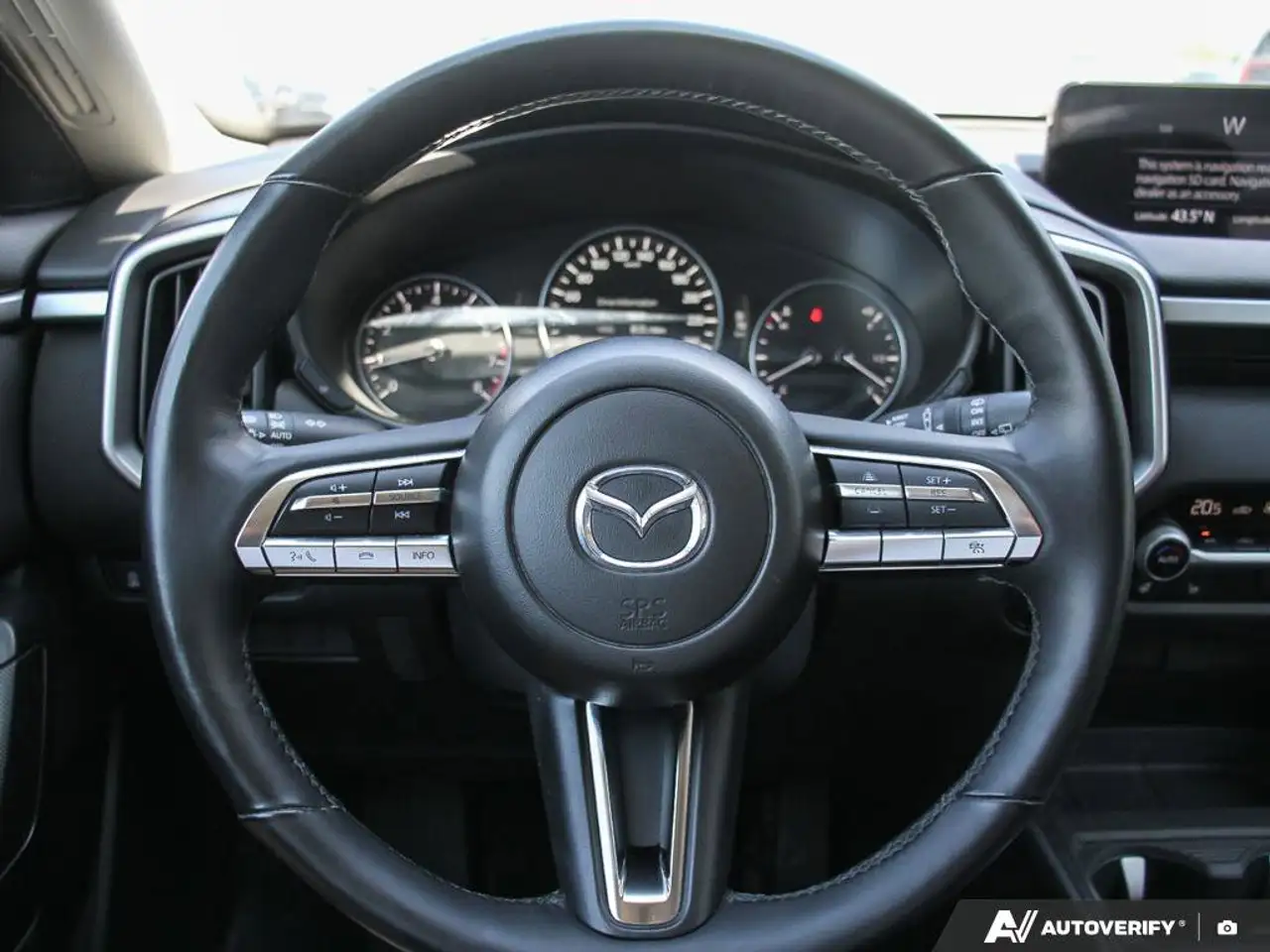 Mazda CX-50 снимка Mazda CX-50