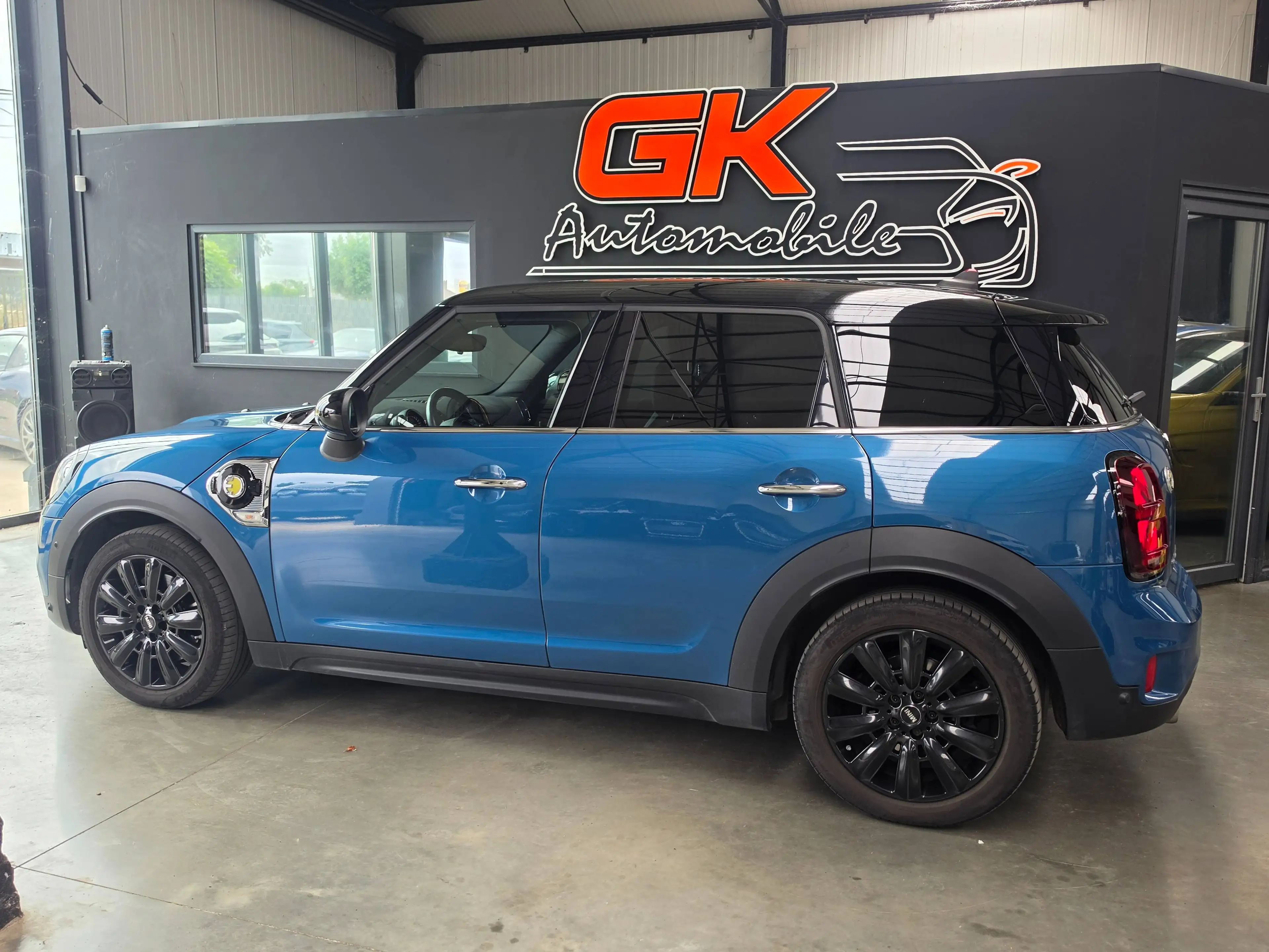MINI Cooper SE Countryman Cooper S E ALL4 // 1.5iAs hybrid // cuir // camera // gps — photo 11