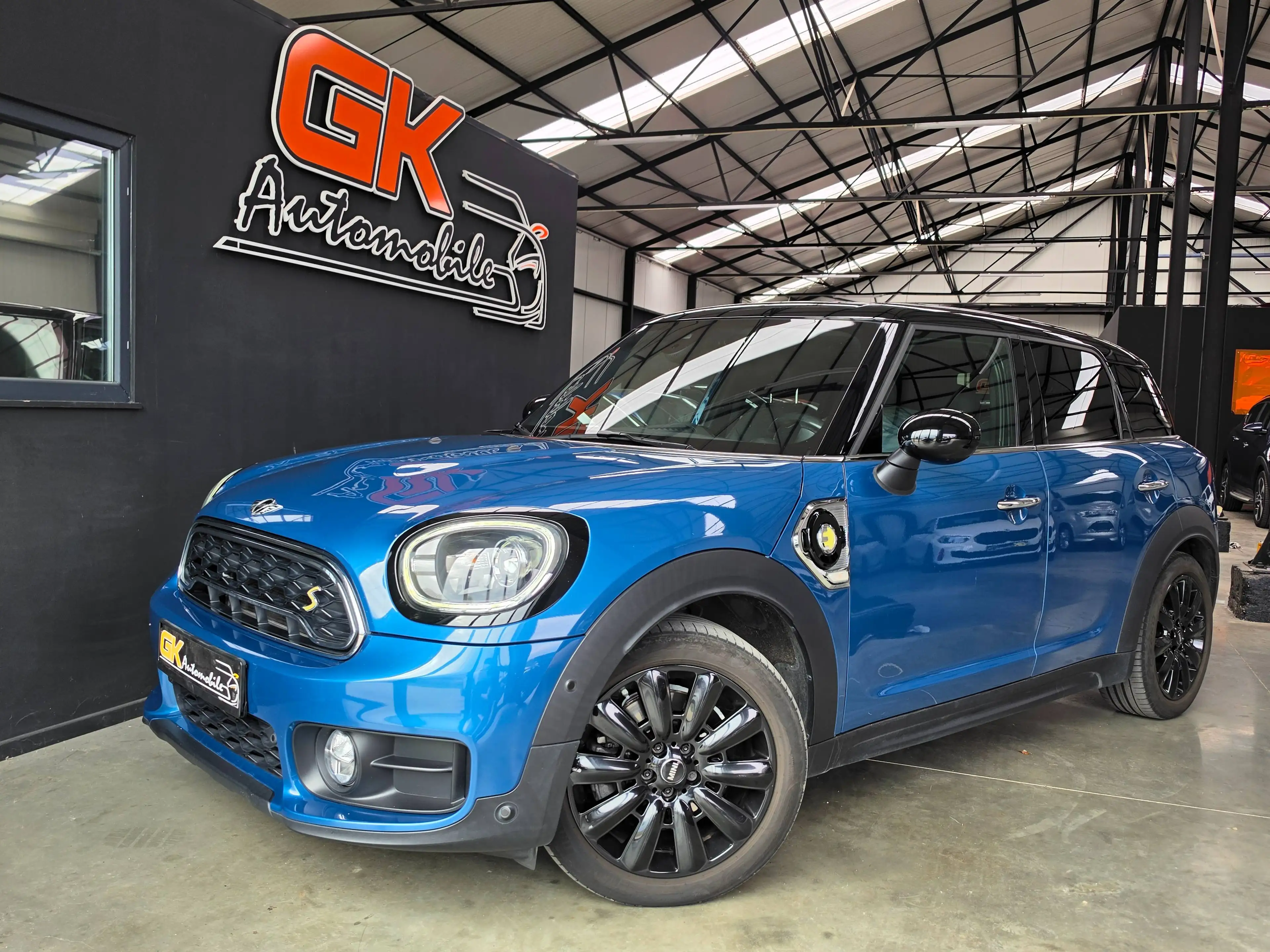 MINI Cooper SE Countryman Cooper S E ALL4 // 1.5iAs hybrid // cuir // camera // gps