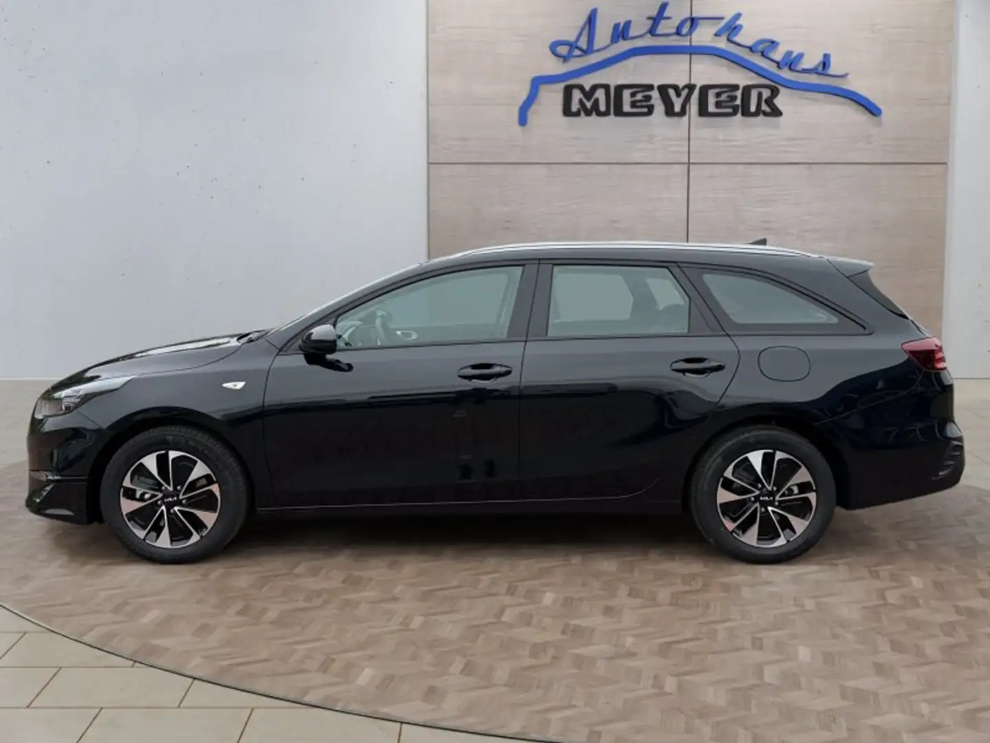 Kia Ceed / cee'd Sportswagon 1,5 T-GDI DCT 16*Alu/Navi/Kamera/Winte Schwarz - 2