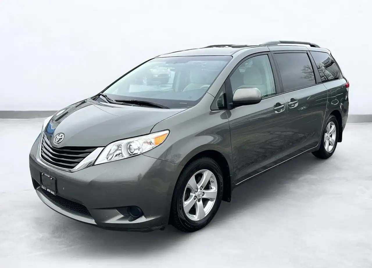 2011 Toyota Sienna