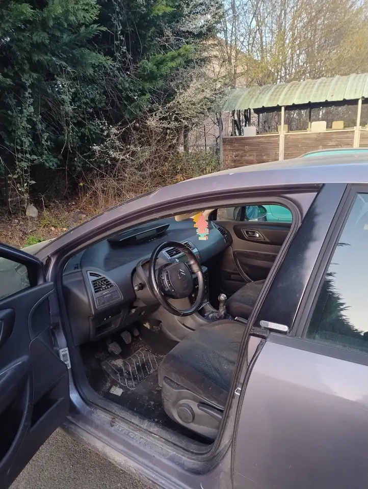 Citroen C4 2.0i 16V 138 Exclusive