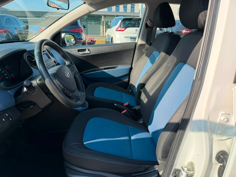Hyundai i10 SONDERMODELL YES!*TOP-AUSTATTUNG** — photo 10