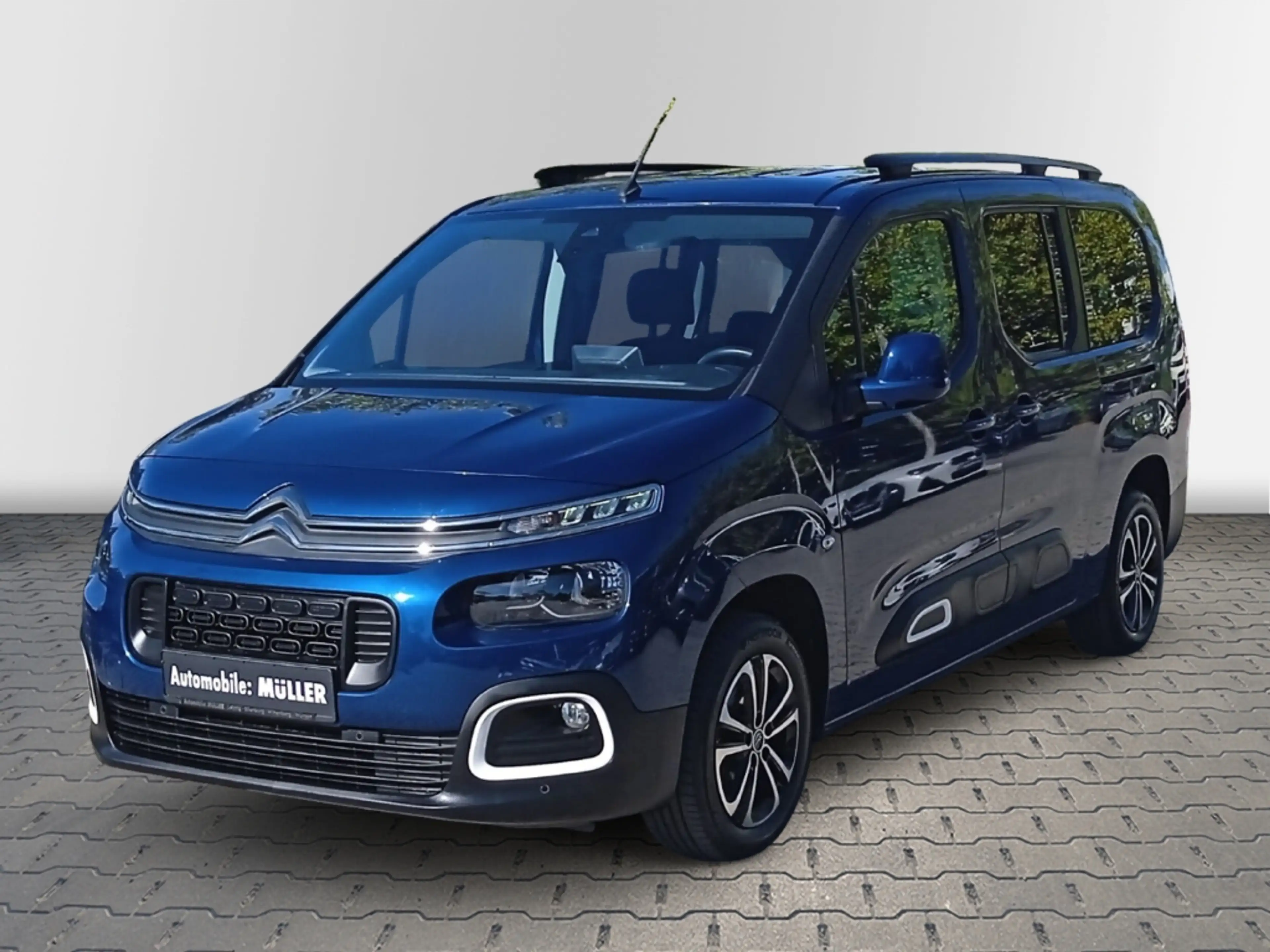 Citroen Berlingo 1.5 BlueHDi 130 FAP Feel XL Stop&Start AHK-abnehmb — photo 2