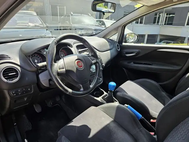 Fiat Punto view 6