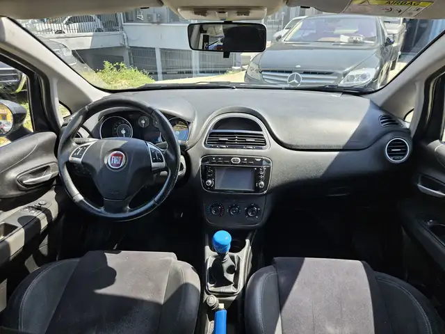 Fiat Punto view 8