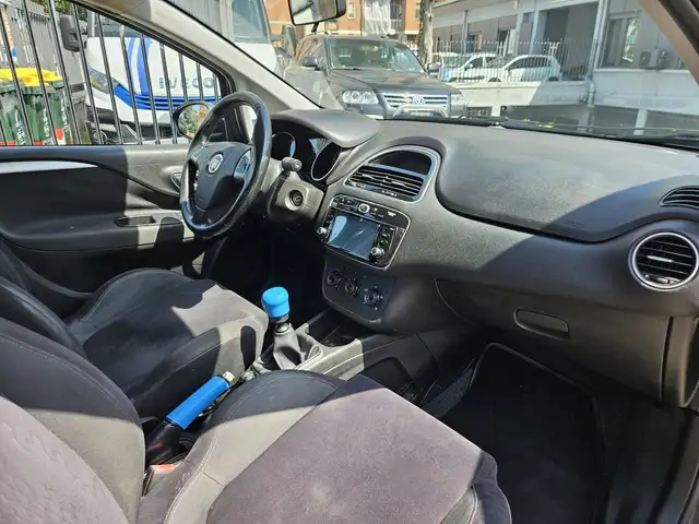 Fiat Punto view 9