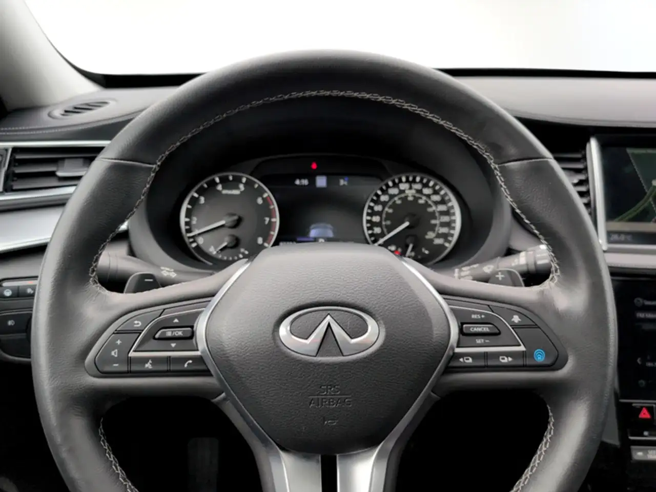 Infiniti QX50 снимка Infiniti QX50