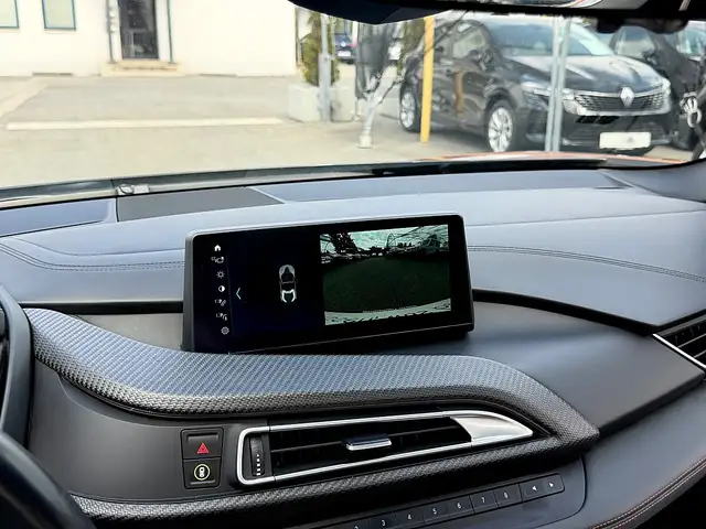 BMW i8 Roadster *First Edition* *1of200* HeadUp Sitzhz... Ansicht 18