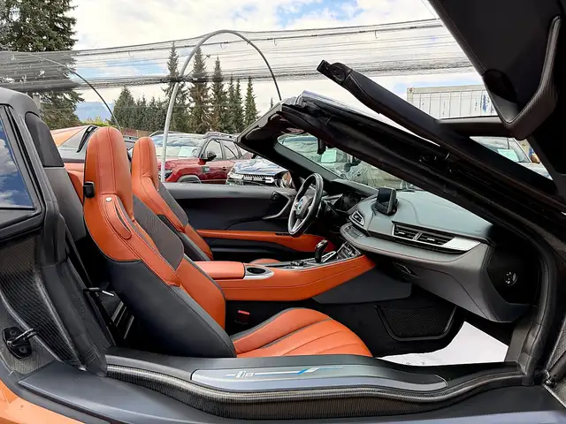 BMW i8 Roadster *First Edition* *1of200* HeadUp Sitzhz... Ansicht 9