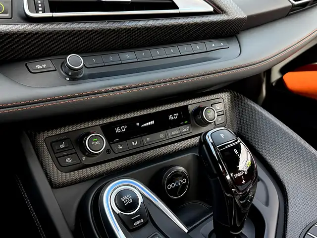 BMW i8 Roadster *First Edition* *1of200* HeadUp Sitzhz... Ansicht 26