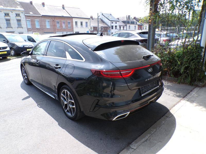 Kia ProCeed / pro_cee'd 1.6 136cv noir 12/19 74.852km Airco GPS Camera — photo 5