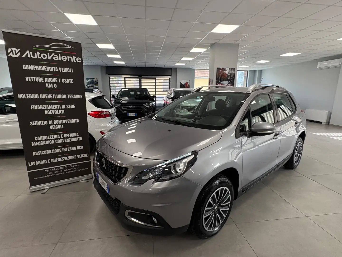 Peugeot 2008 BlueHDi 100 S&S Active Grigio - 1