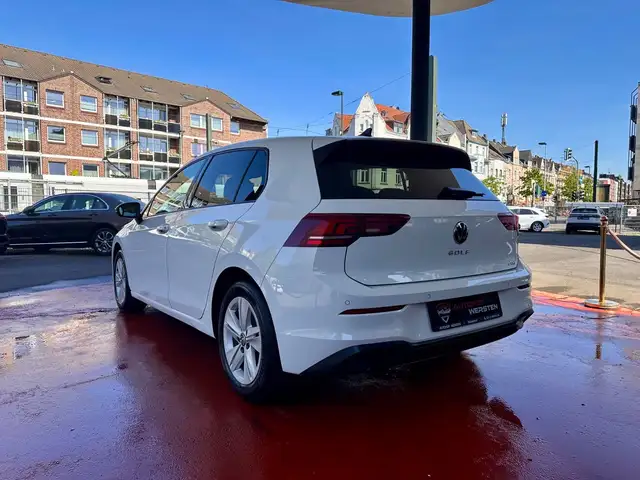 Volkswagen Golf view 7