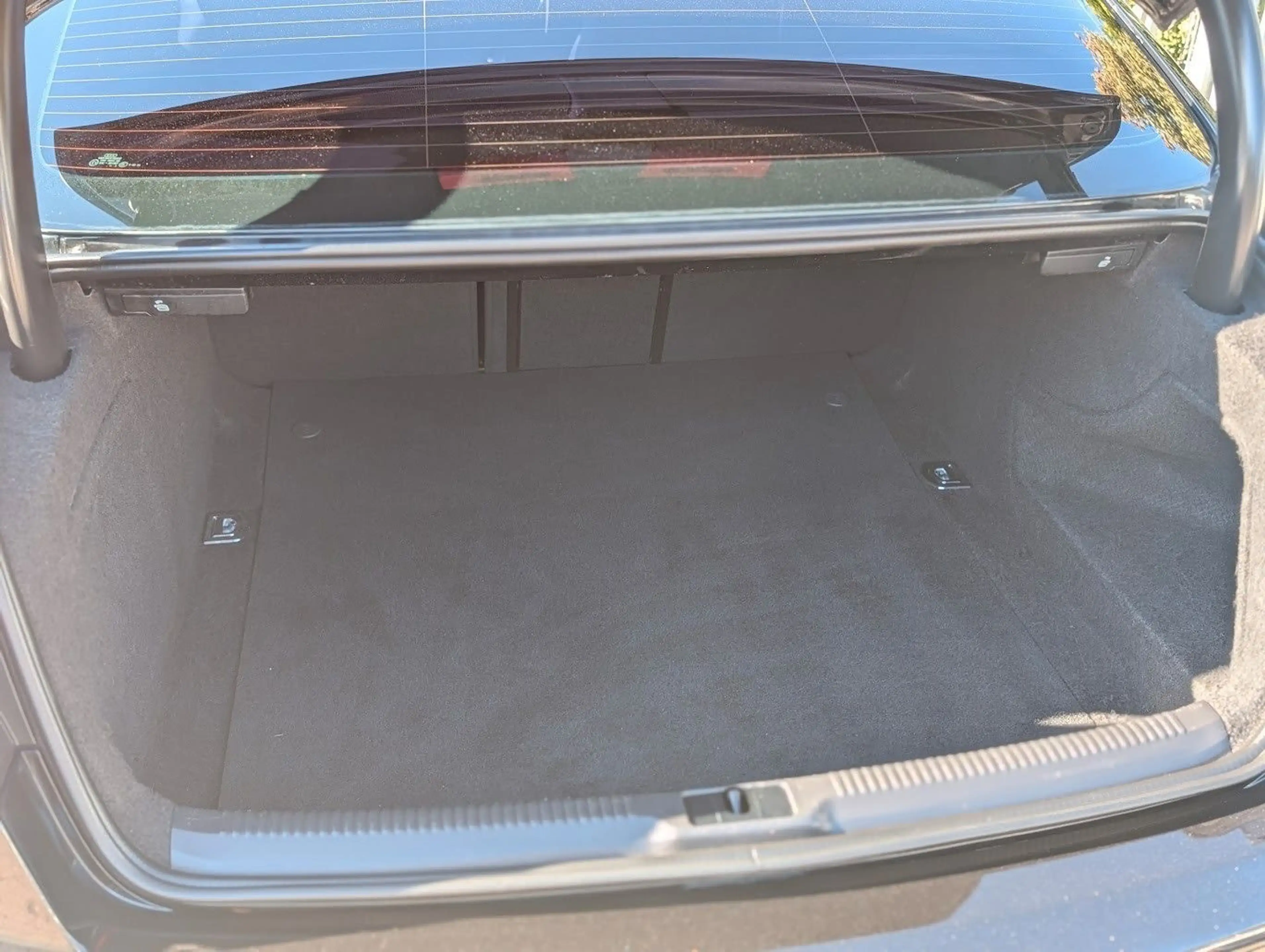 Audi S5 S5 Coupé quattro V8. MANUELL. NAVI. AHK. SHZ — photo 15
