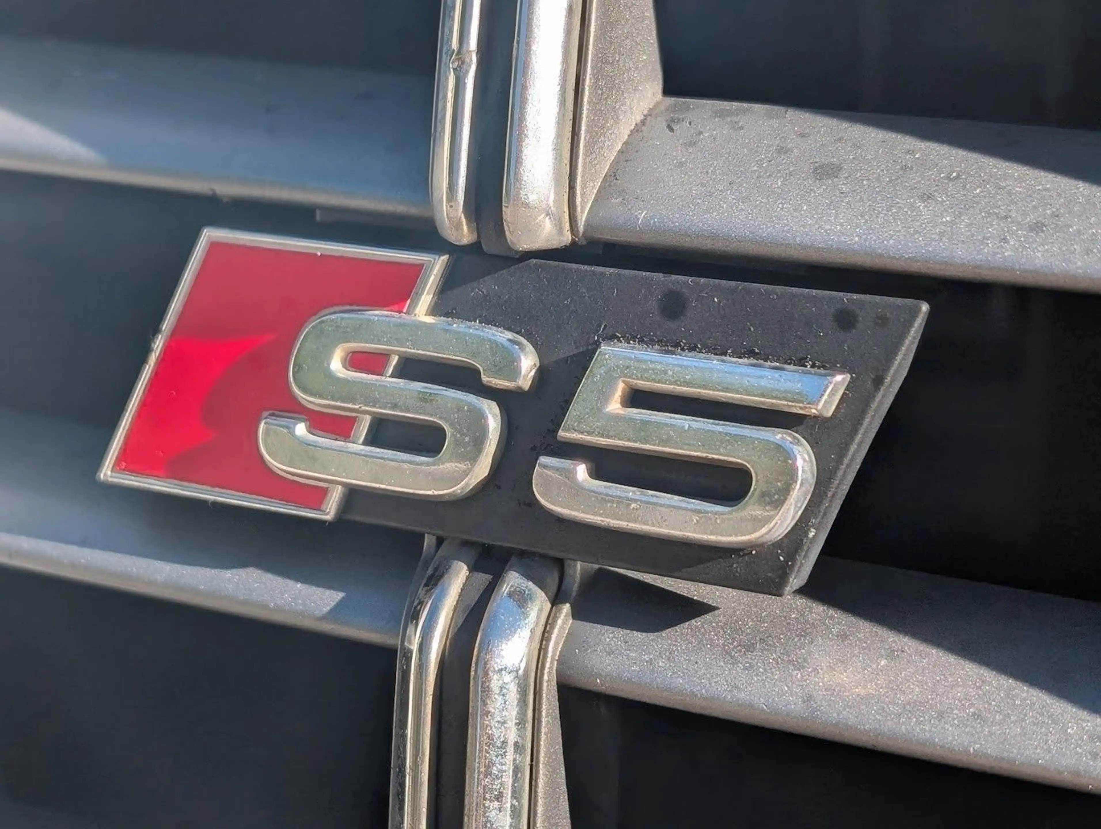 Audi S5 S5 Coupé quattro V8. MANUELL. NAVI. AHK. SHZ — photo 12