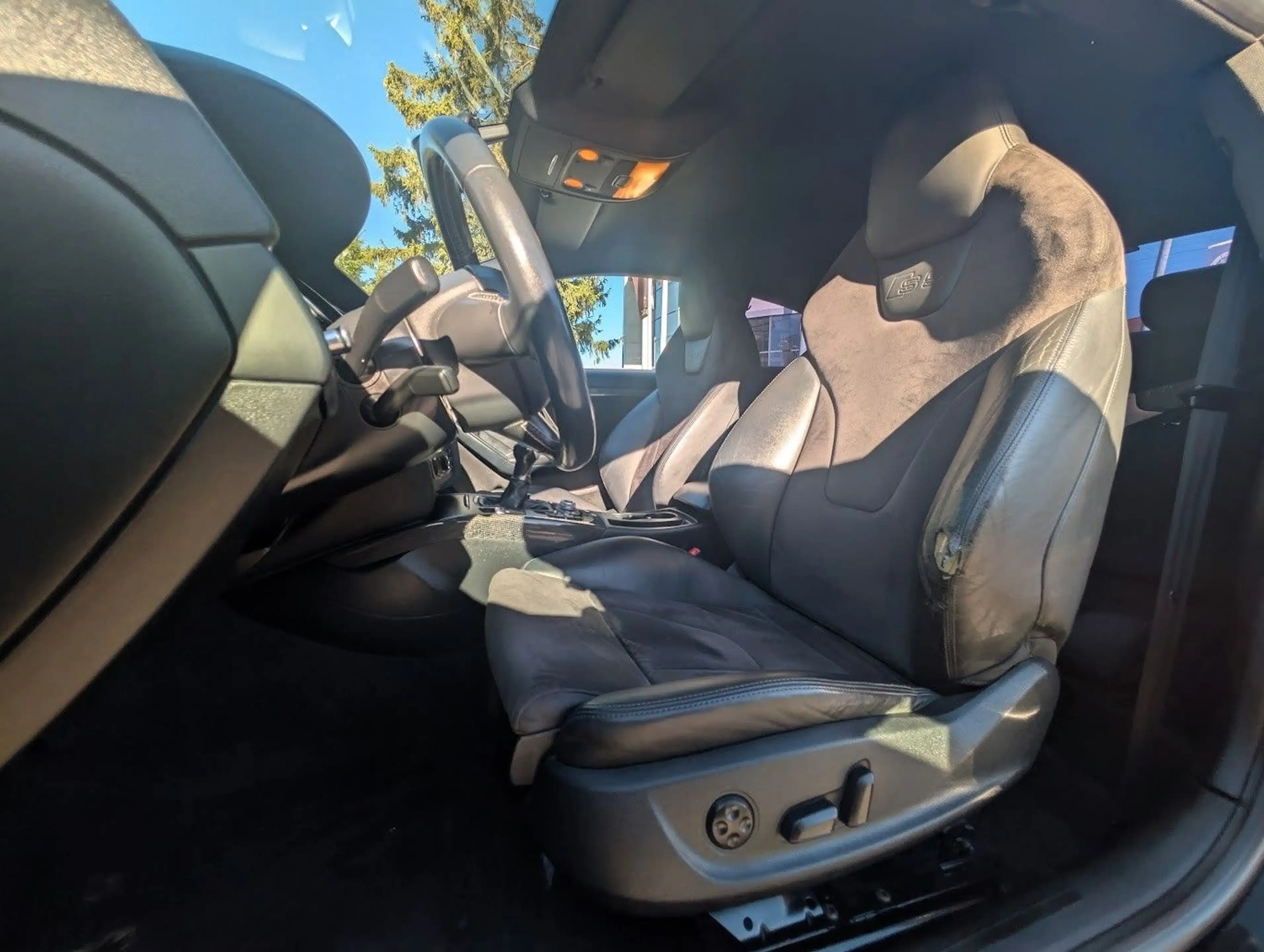Audi S5 S5 Coupé quattro V8. MANUELL. NAVI. AHK. SHZ — photo 13