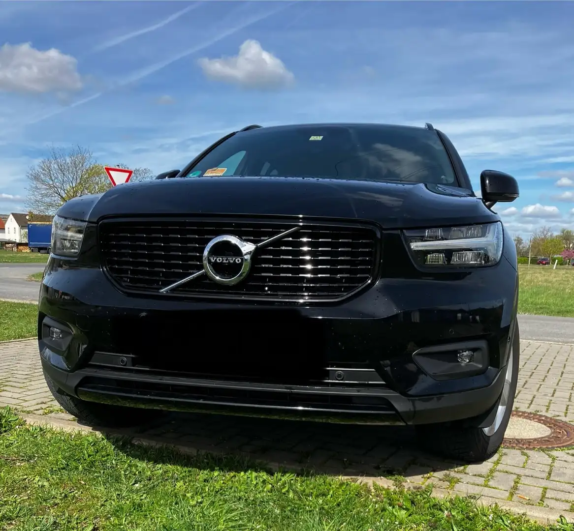 Volvo XC40 R Design 2WD, Navi, Rückfahrkamera, Klimaautomati Schwarz - 1