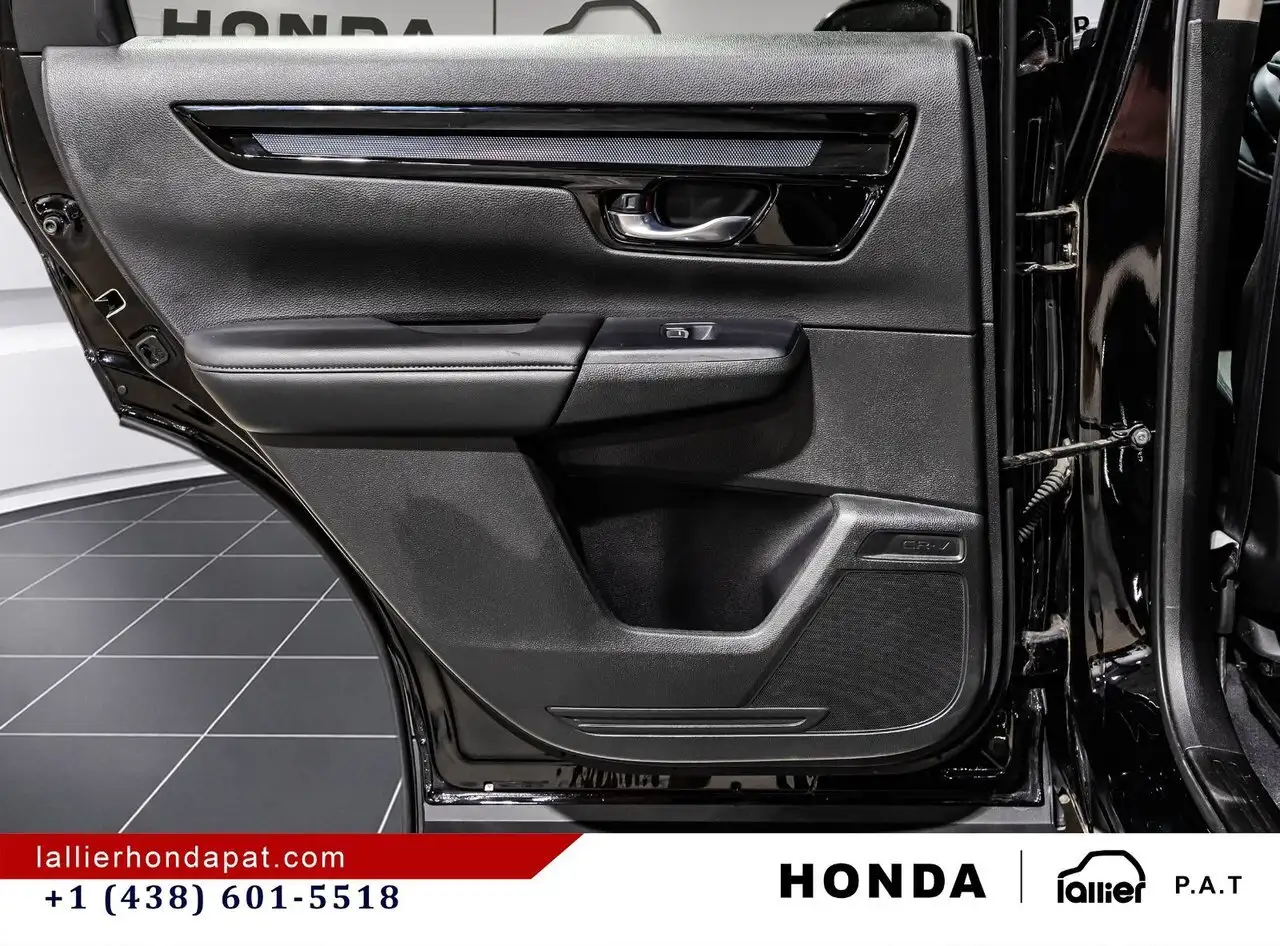 Honda CR-V photo Honda CR-V