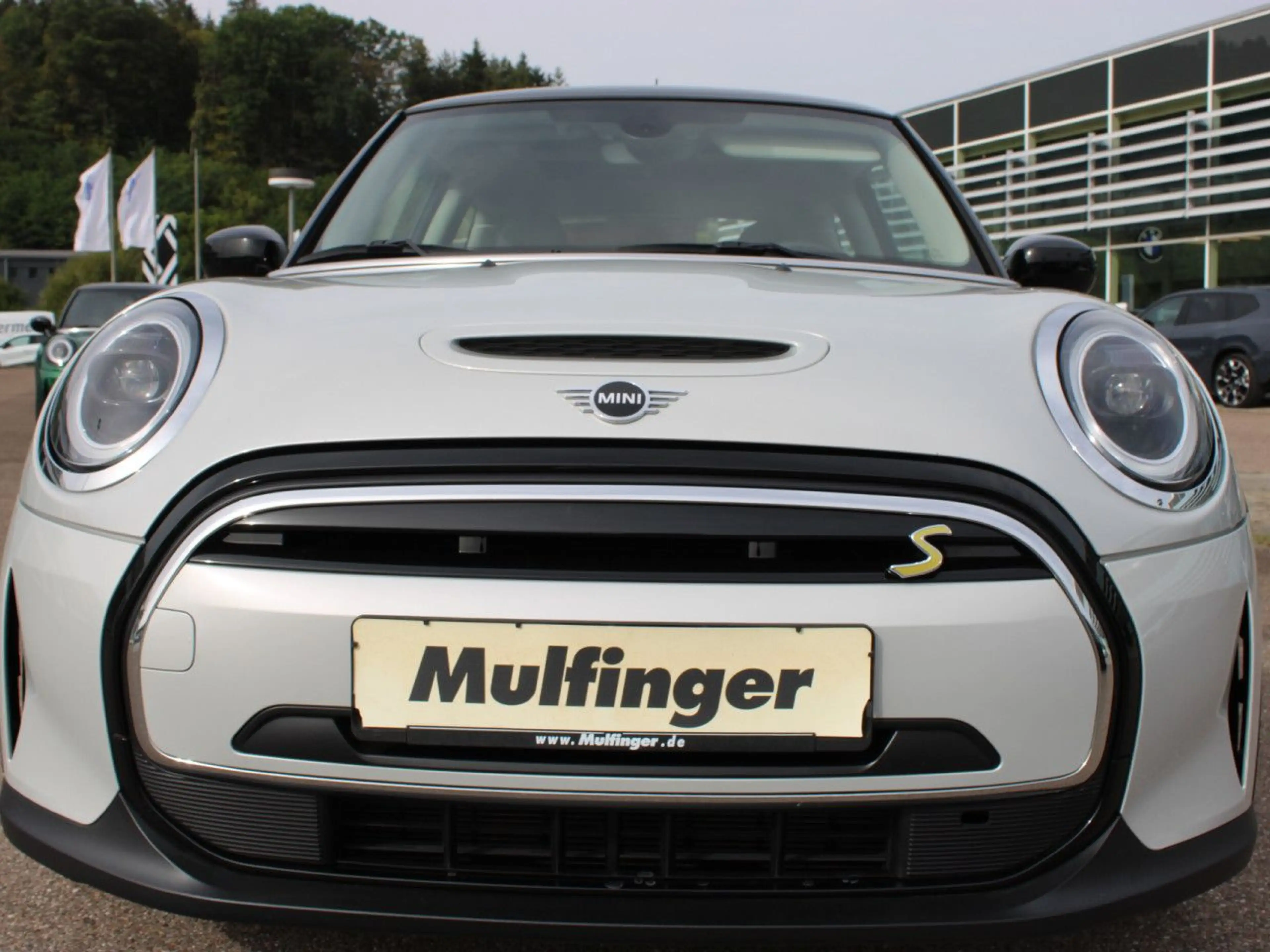 MINI Cooper SE Sports.PanoDach Navi LED Sitzh.Alu17" — photo 3