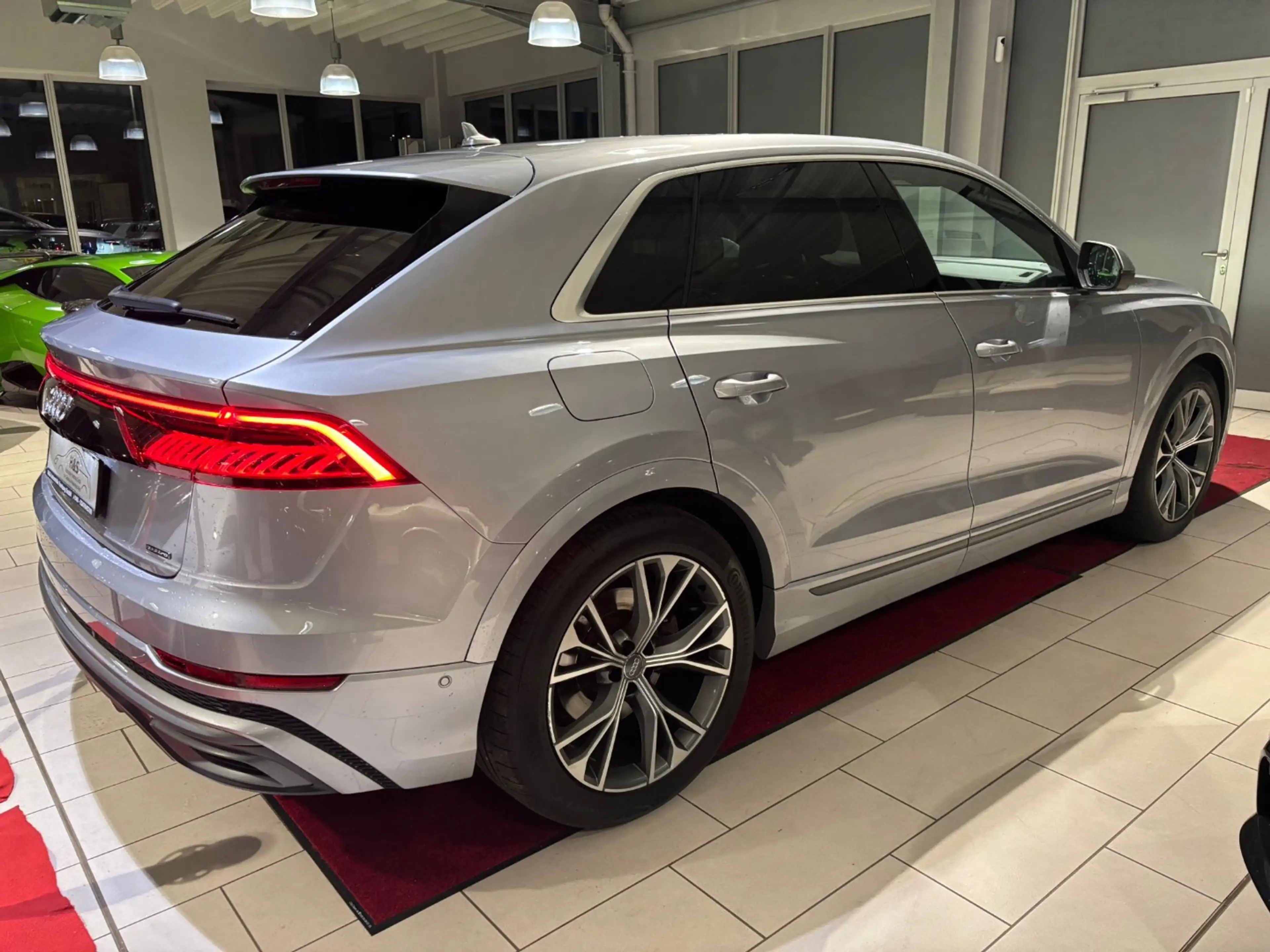 Audi Q8 50 TDI quattro S-LINE*AHK/STANDHEIZ.* — photo 7