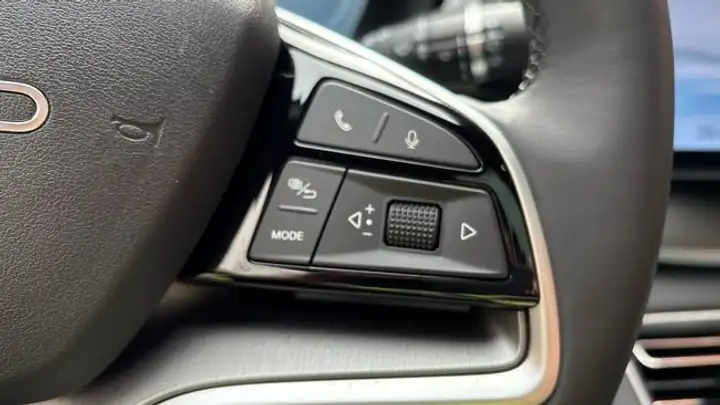 BYD Seal U DM-i COMFORT 2025, foto 10