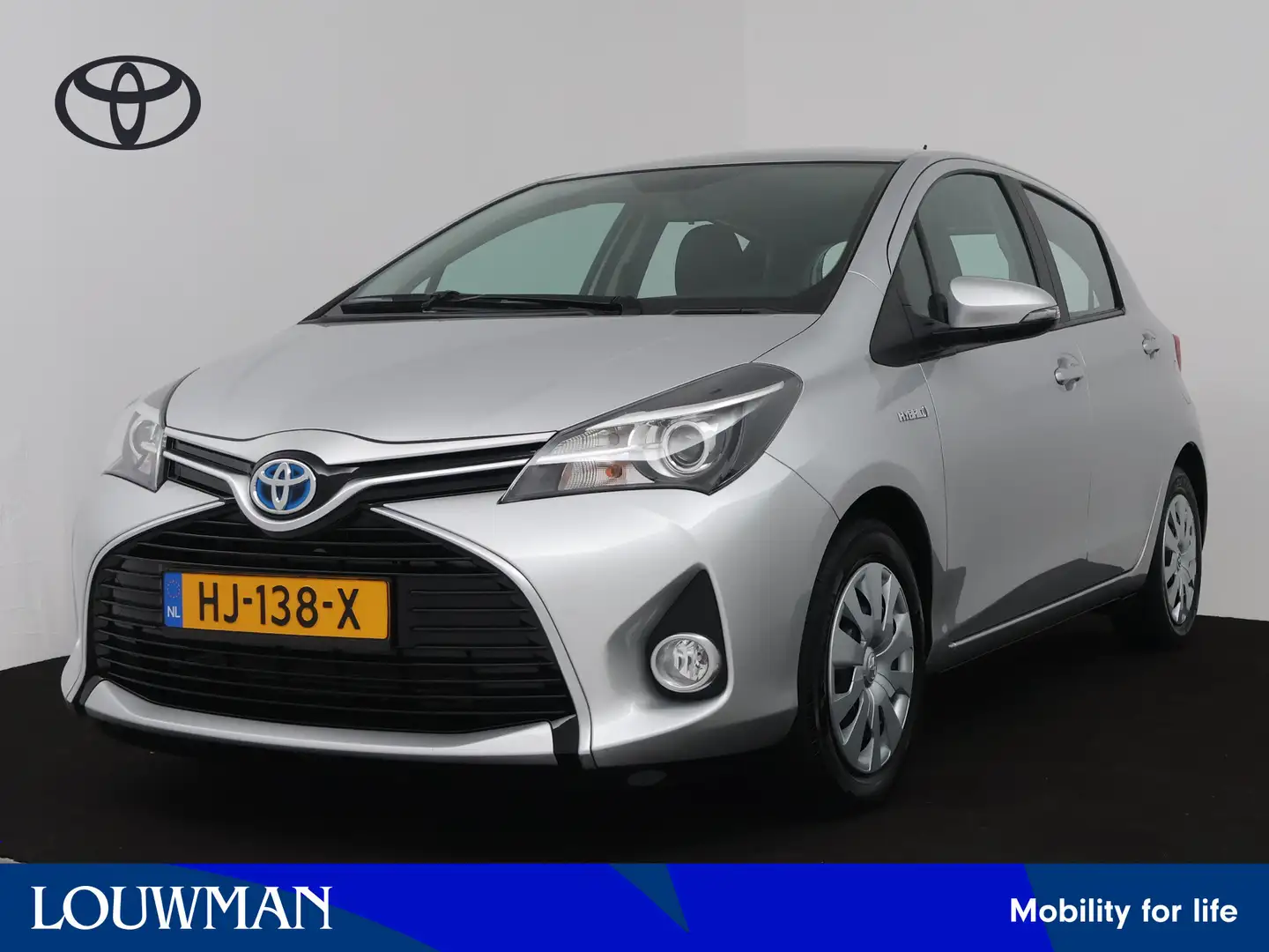 Toyota Yaris 1.5 Hybrid Aspiration Grau - 1