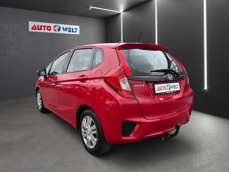 Honda Jazz 1.3 Klima Sitzheizung Tempomat Bluetooth — photo 5