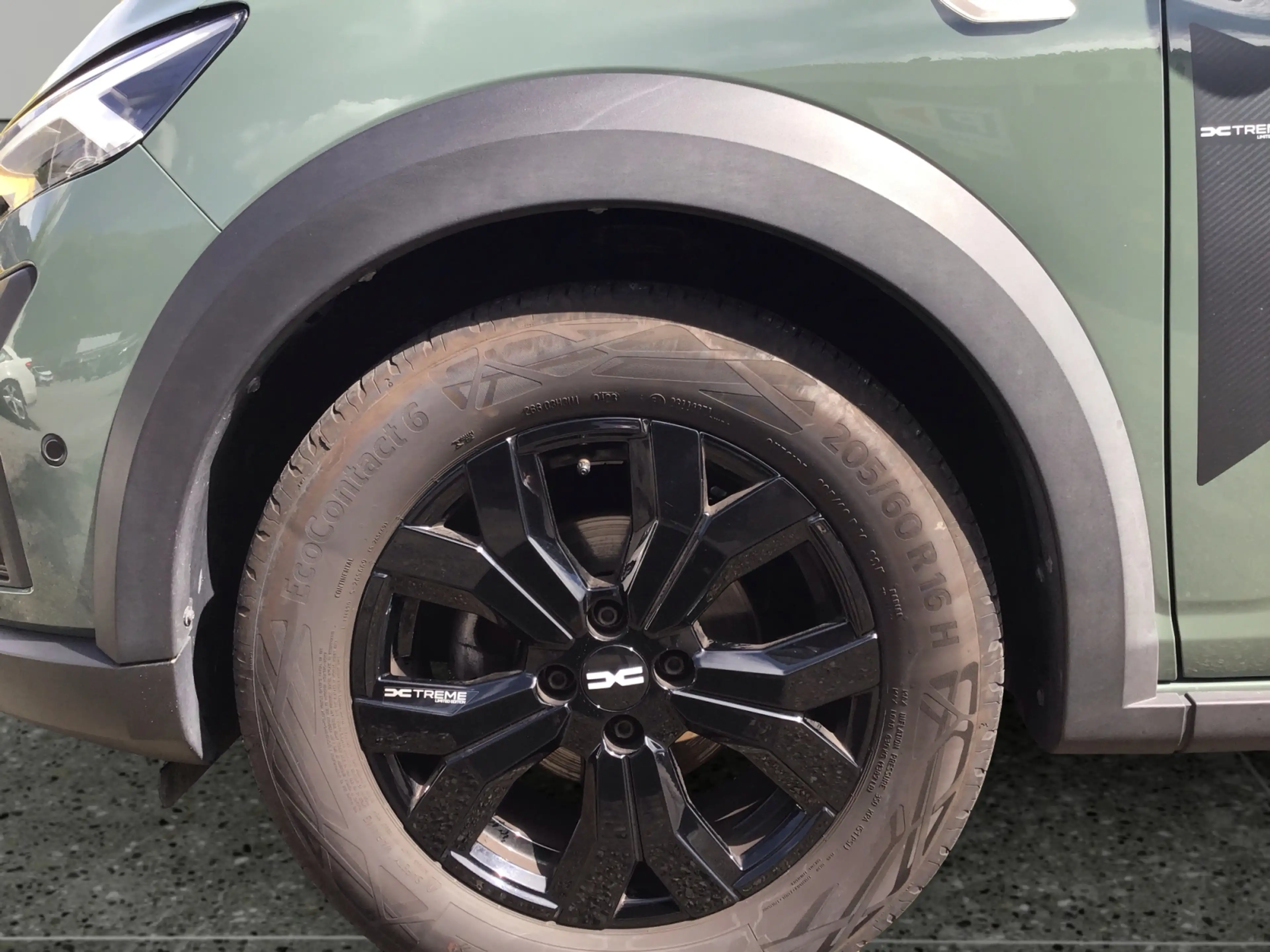 Dacia Jogger Extreme+ TCe 110     8-fach bereift! — photo 15